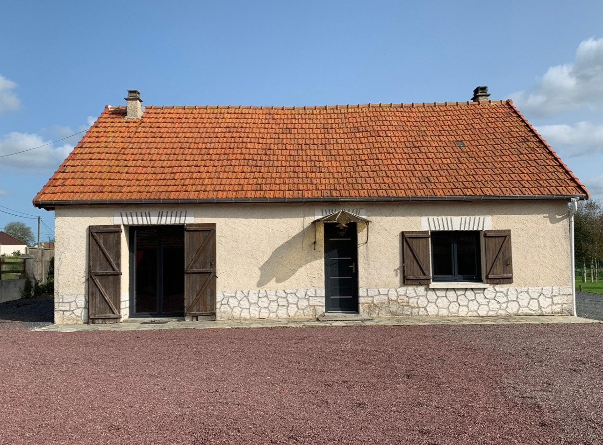 Photo 14 of the listing.