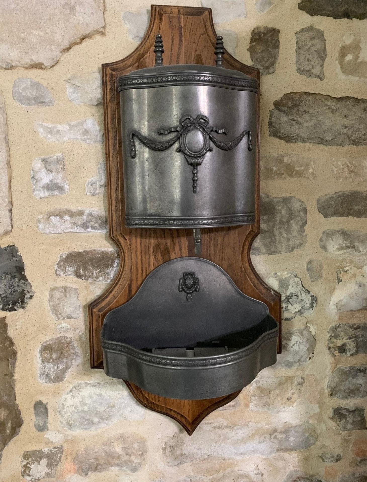 Photo 27 of the listing.