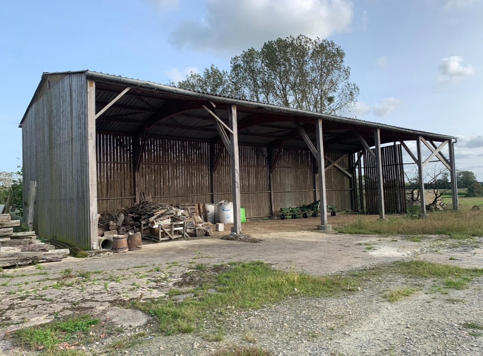 Photo 9 of the listing.