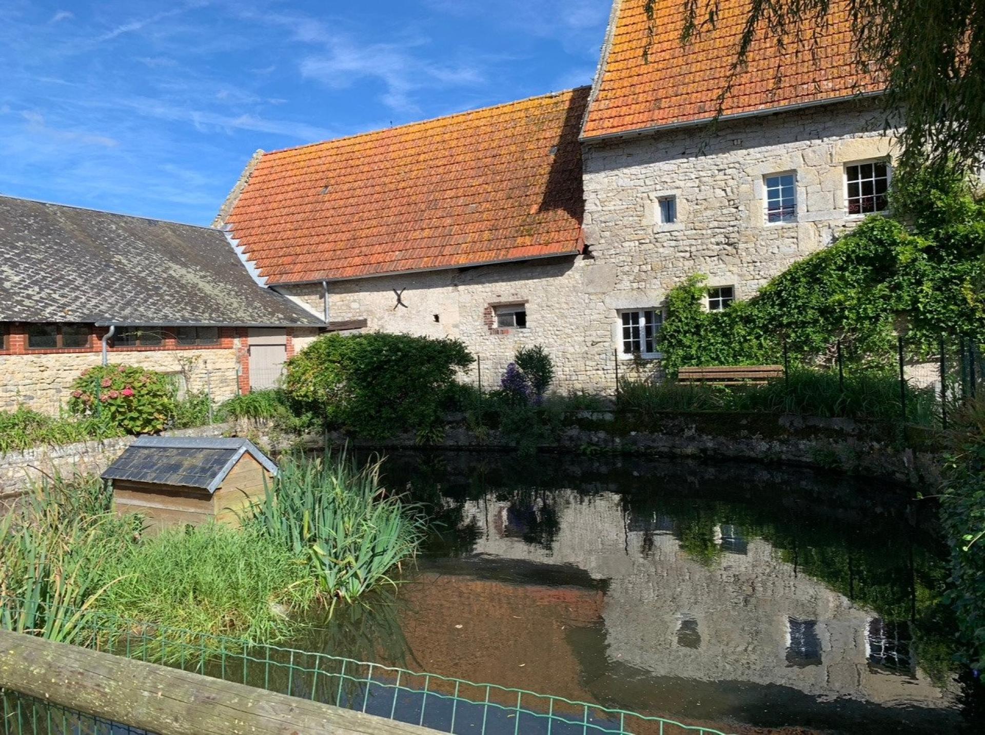 Photo 13 of the listing.