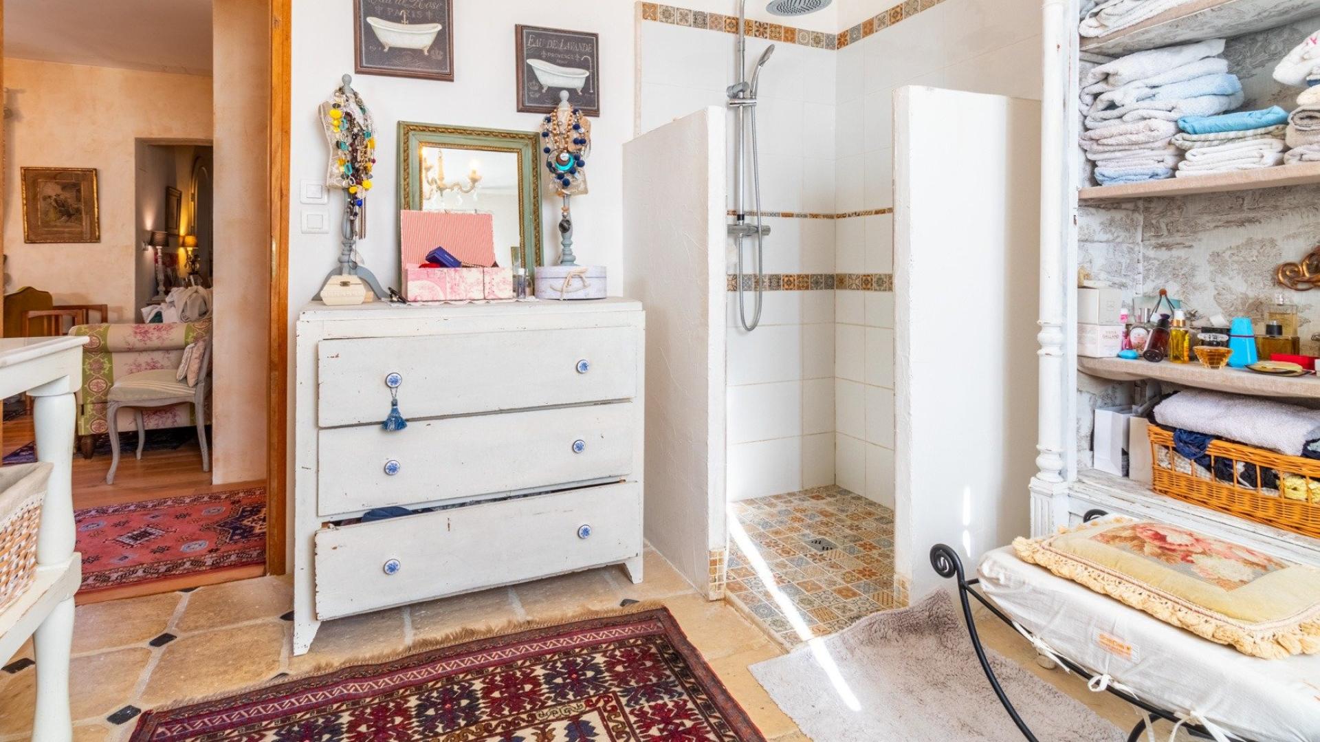 Photo 14 de l'annonce.