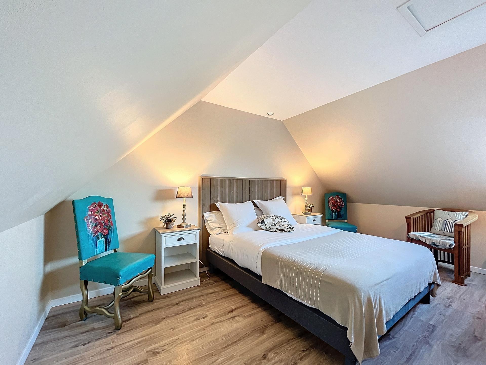 Photo 18 of the listing.