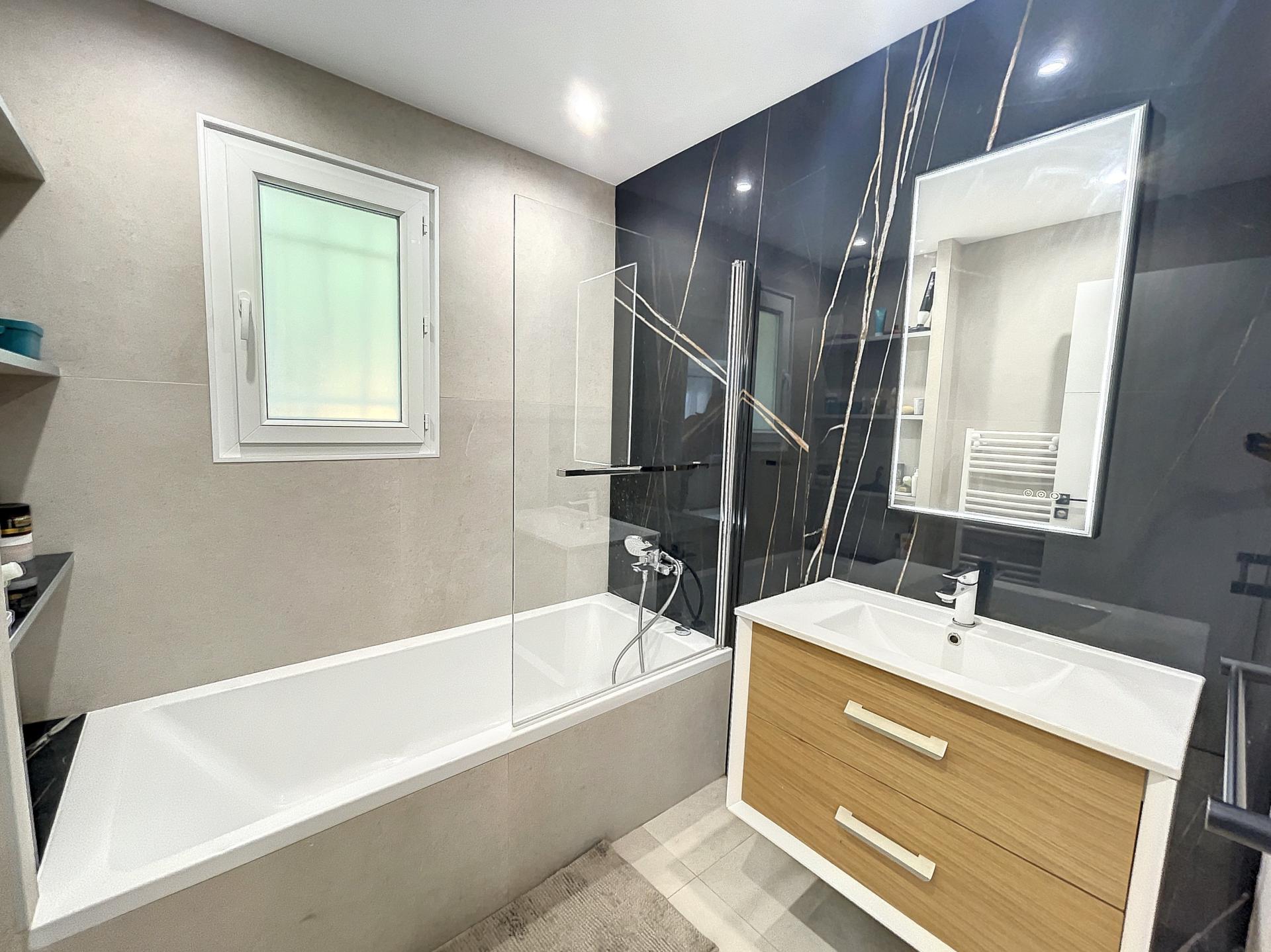 Photo 8 de l'annonce.