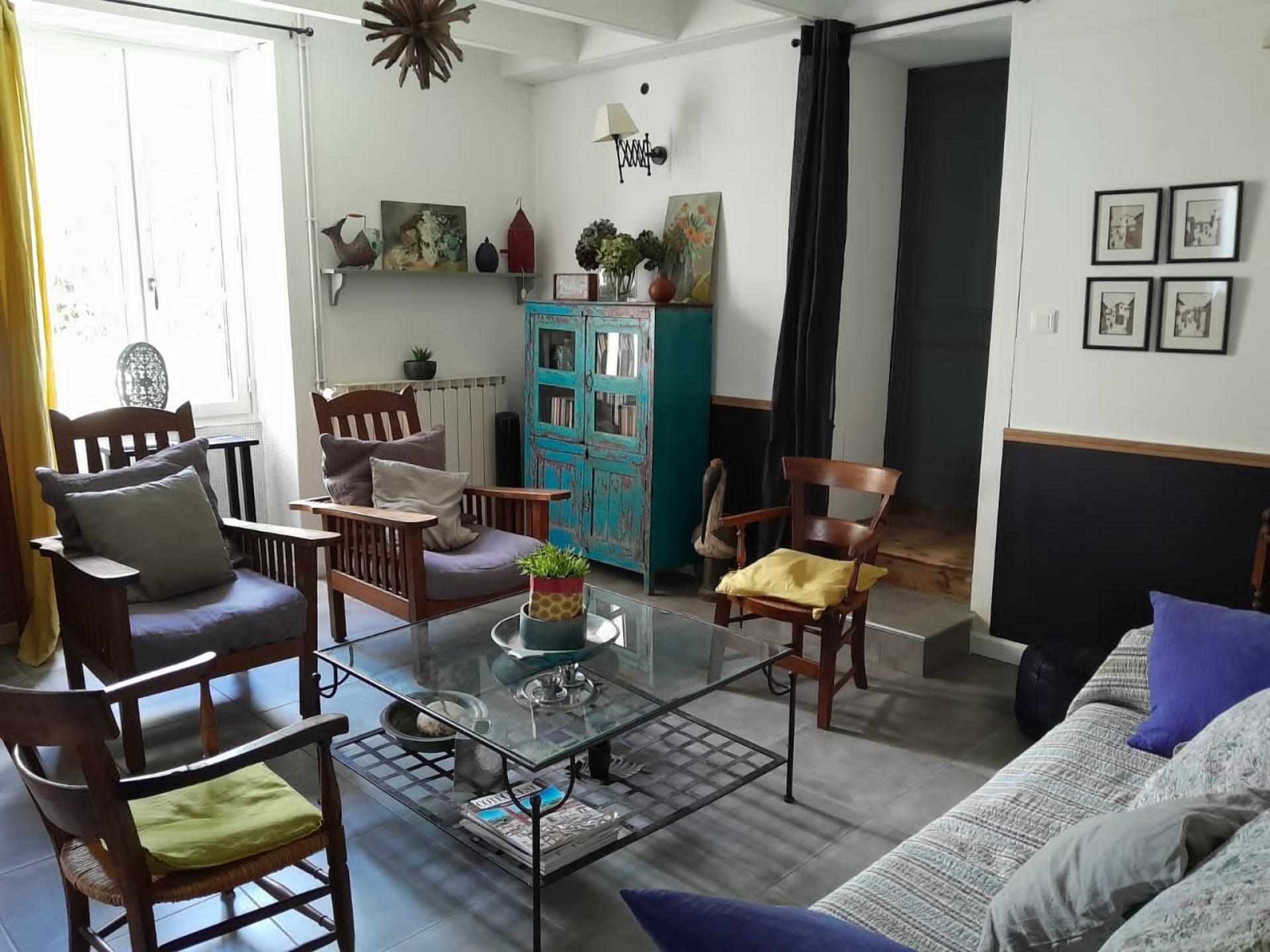 Photo 8 of the listing.