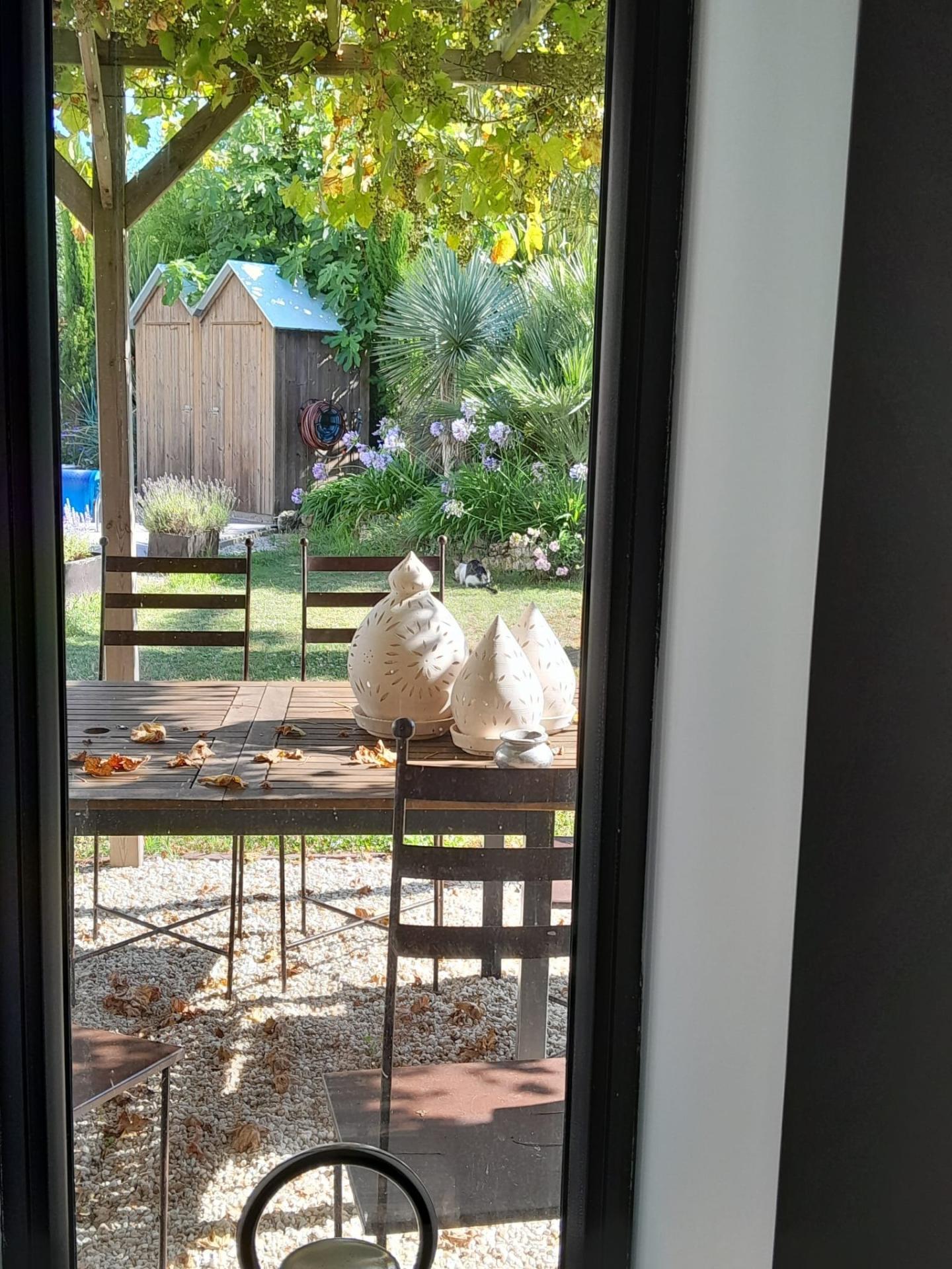 Photo 13 of the listing.