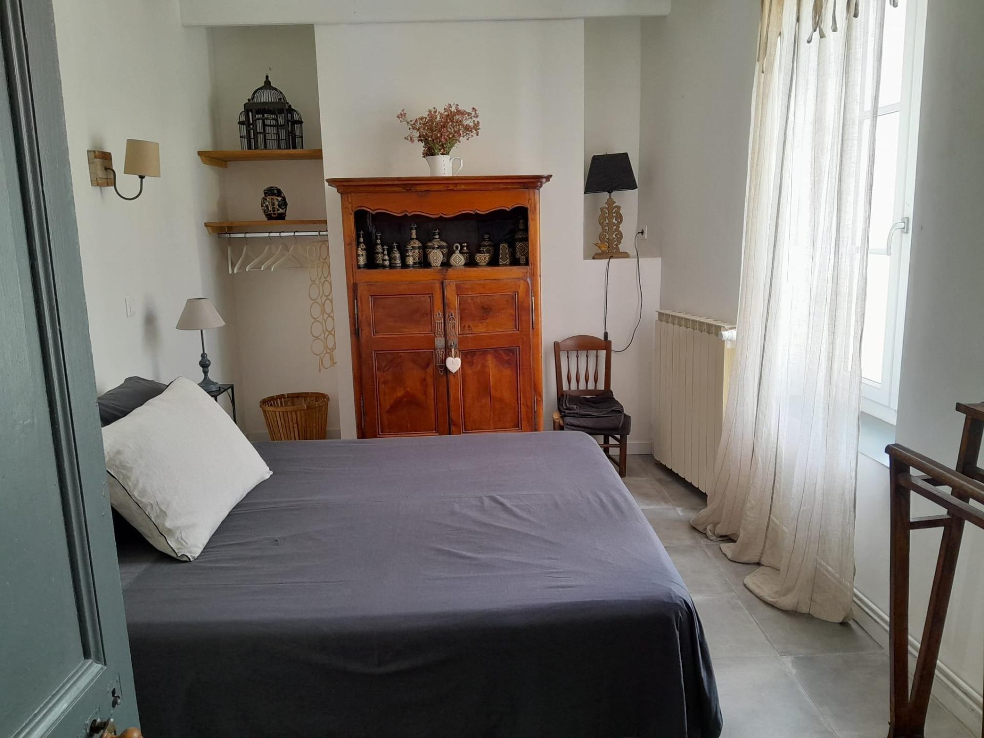 Photo 9 of the listing.