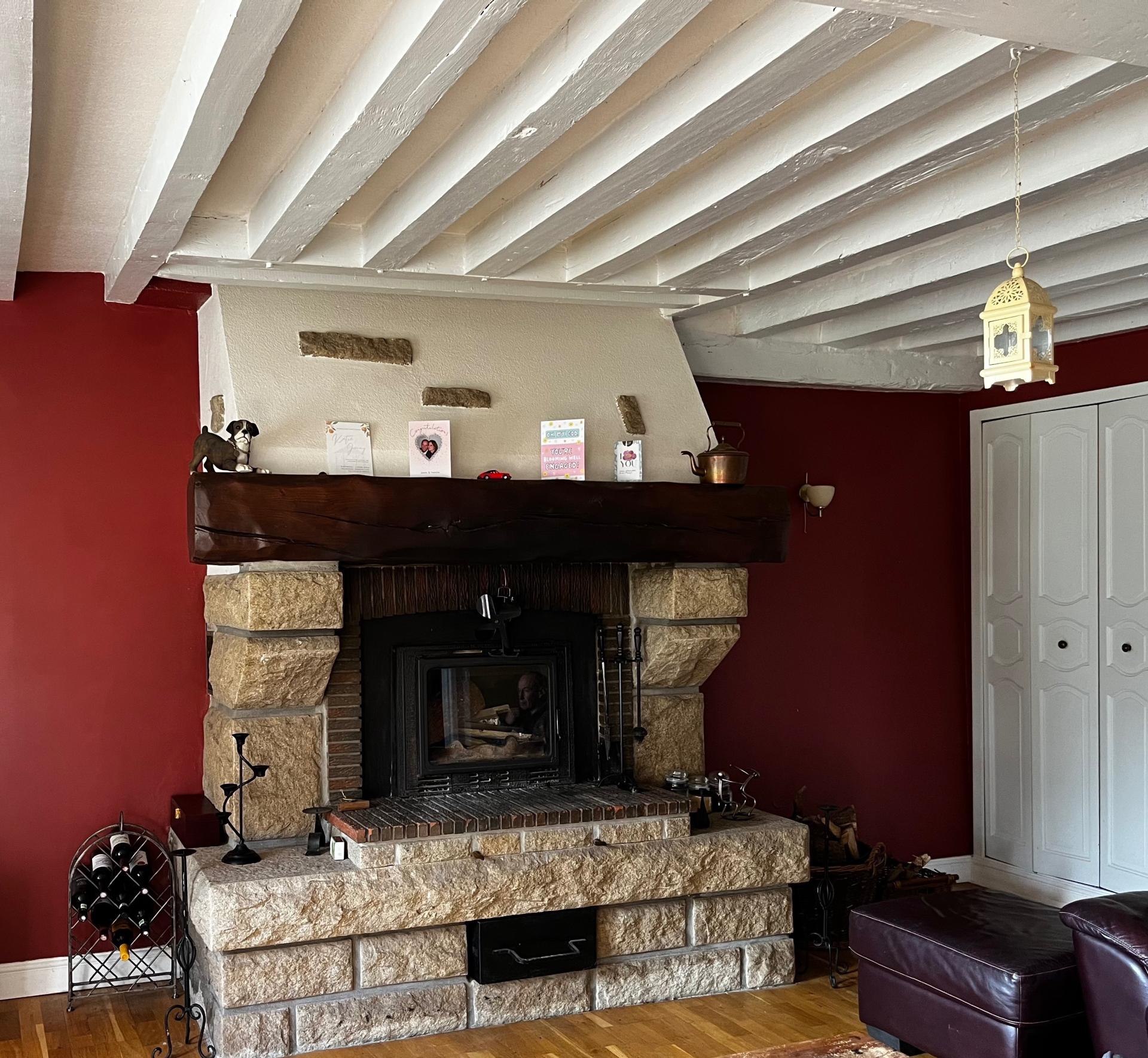 Photo 11 of the listing.