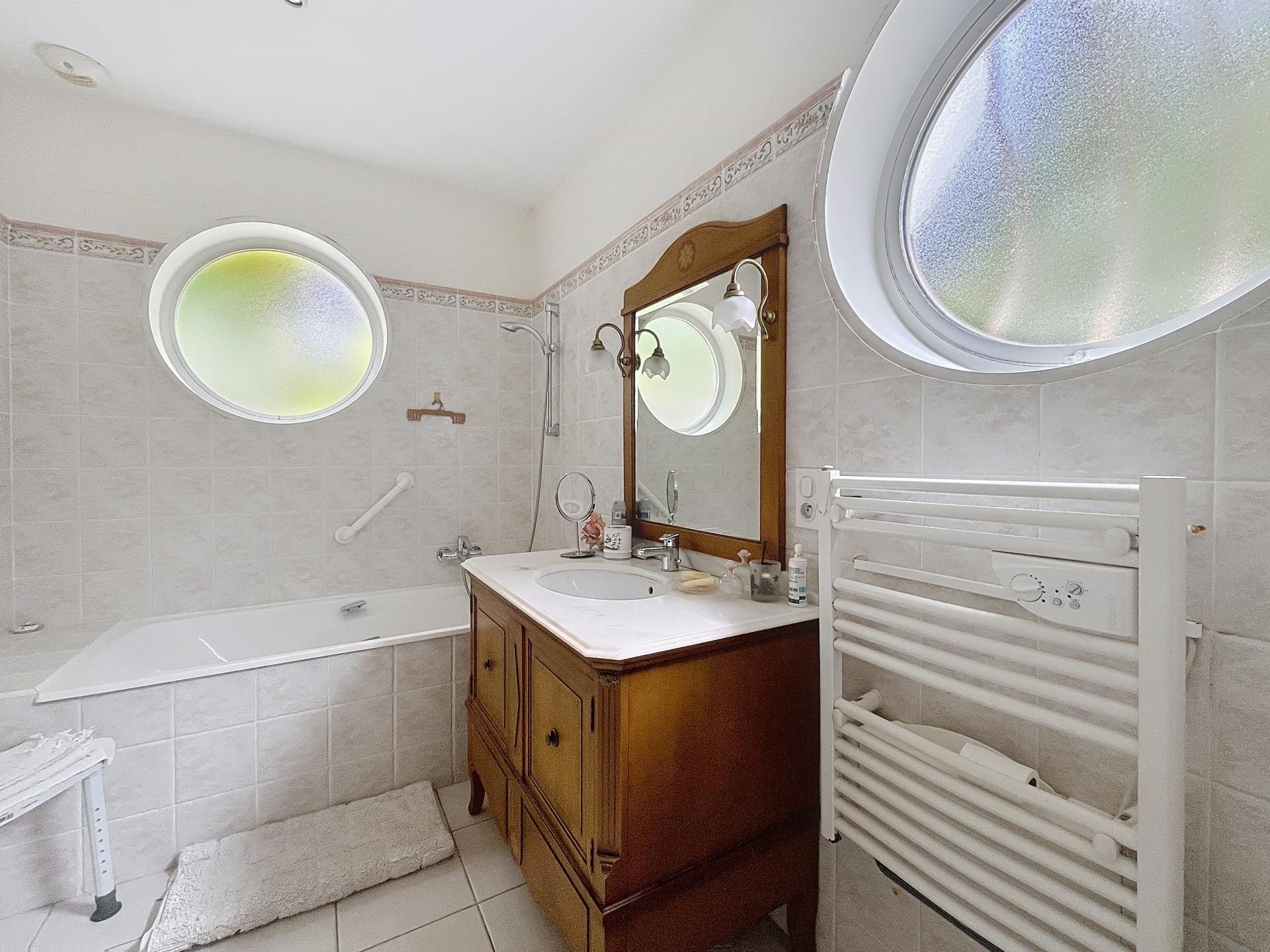 Photo 16 de l'annonce.