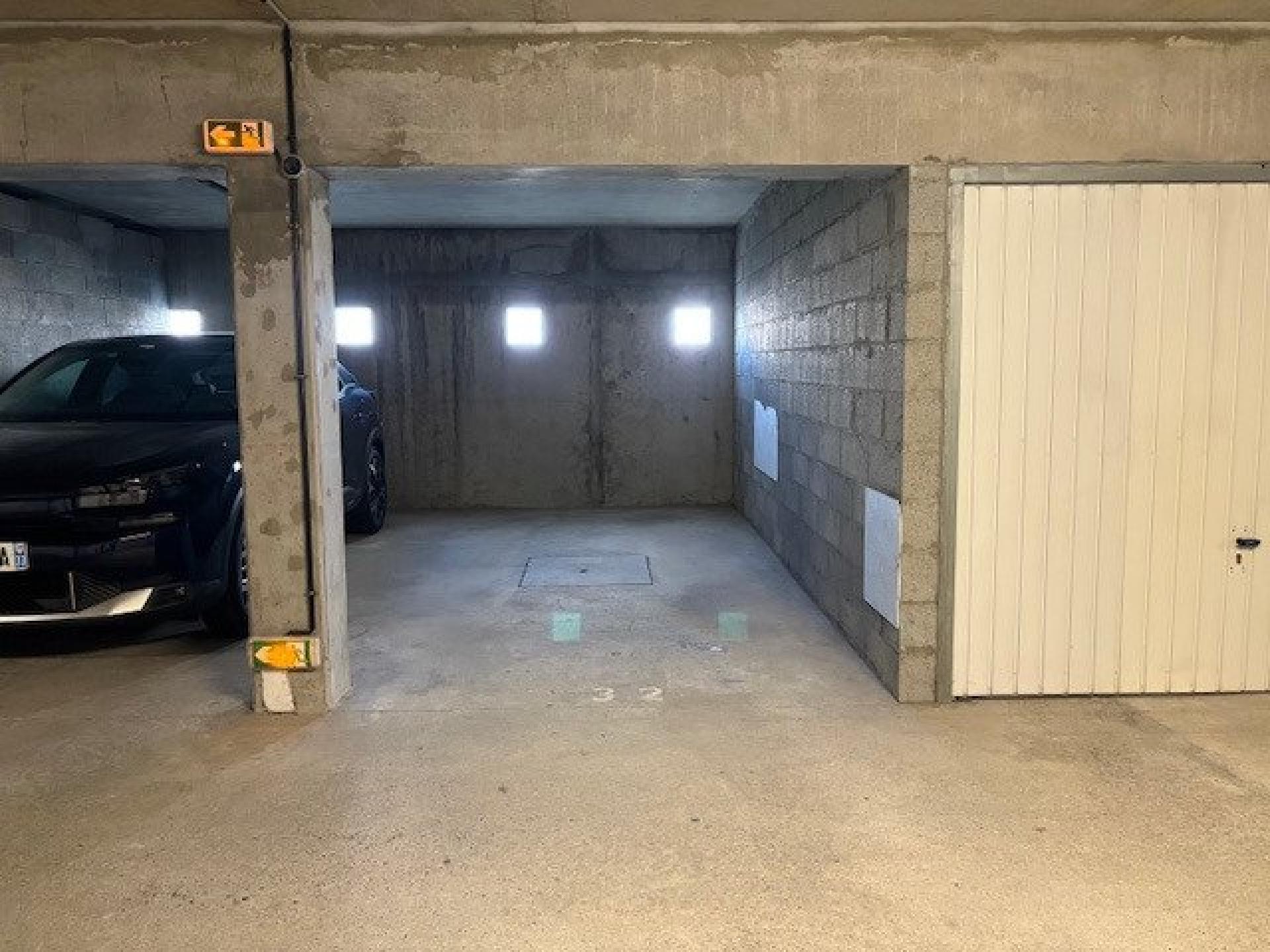 Photo-parking