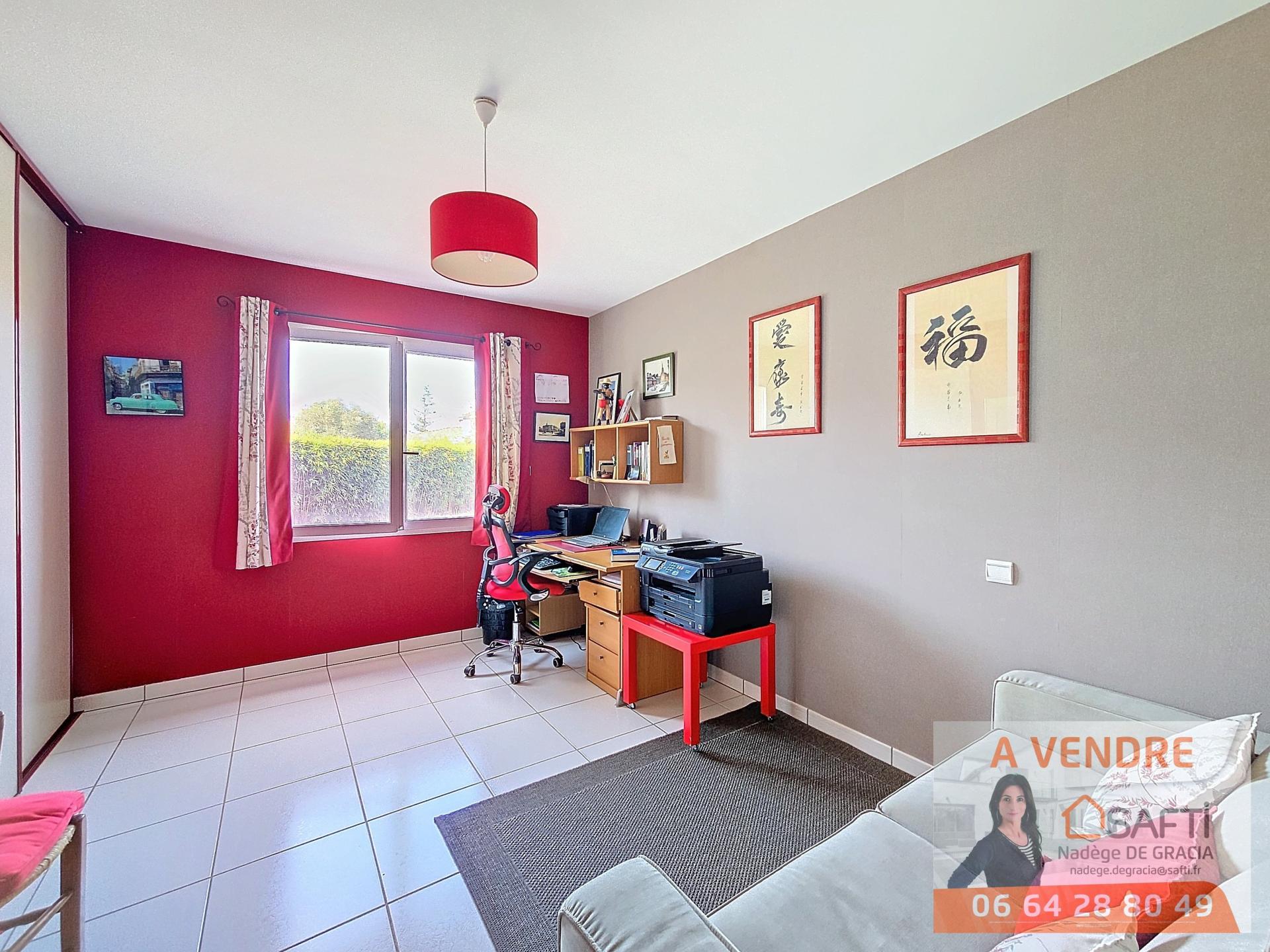 Photo 14 de l'annonce.