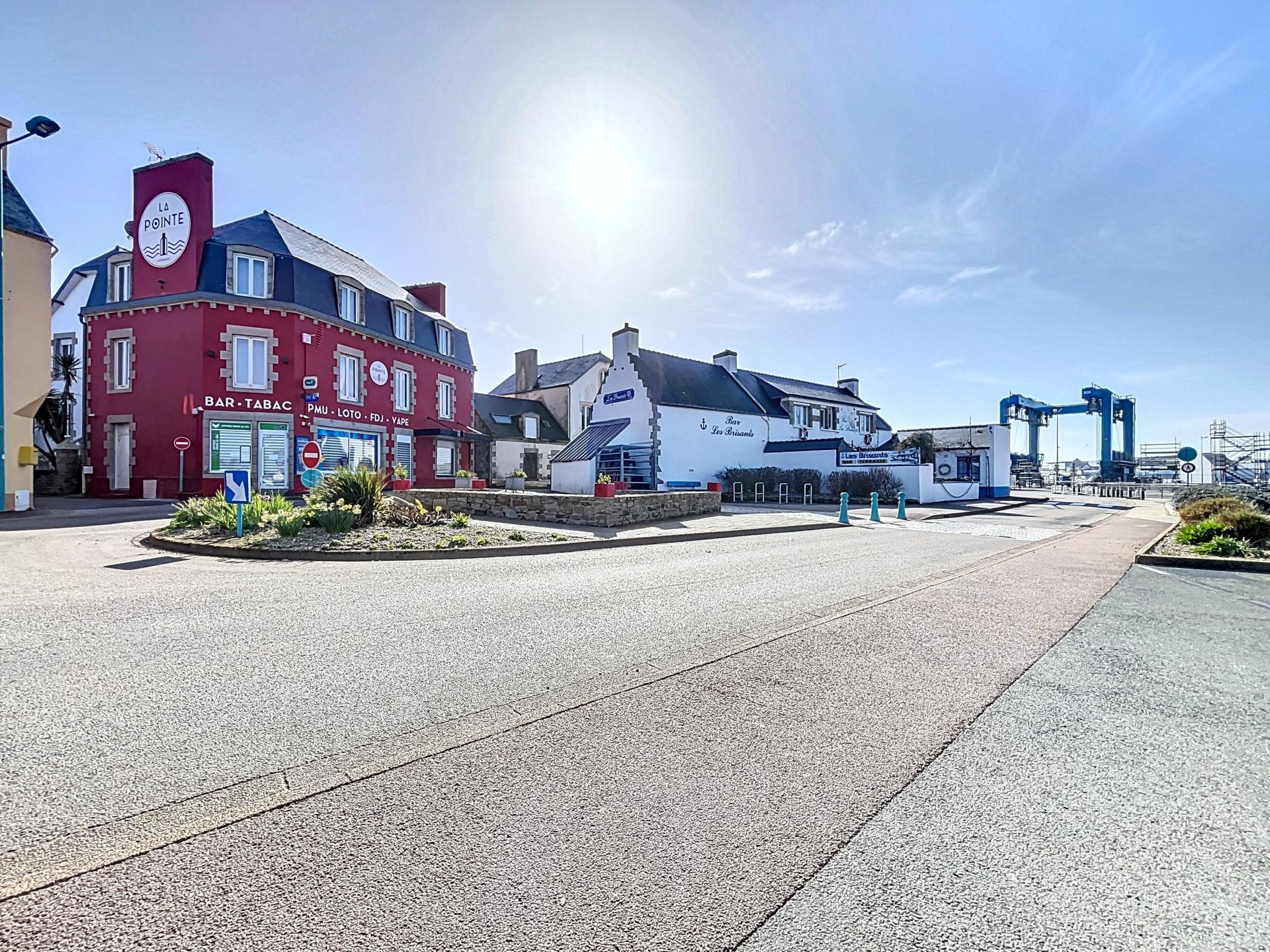 Photo 15 of the listing.