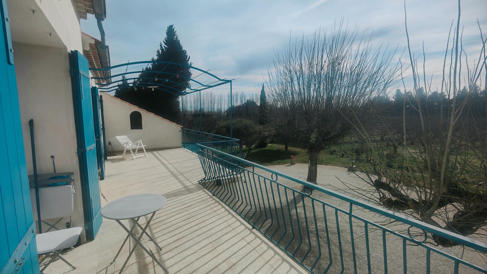 Photo 4 of the listing.