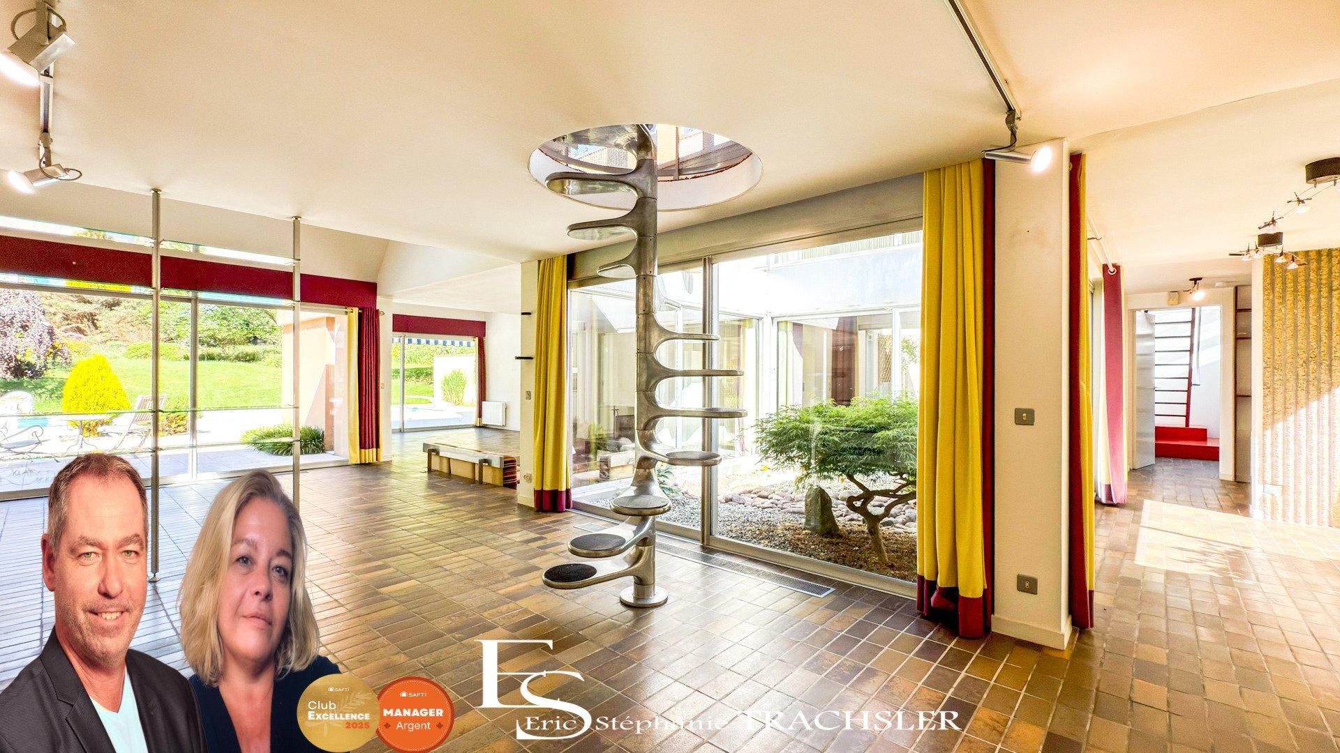 Photo 5 of the listing.