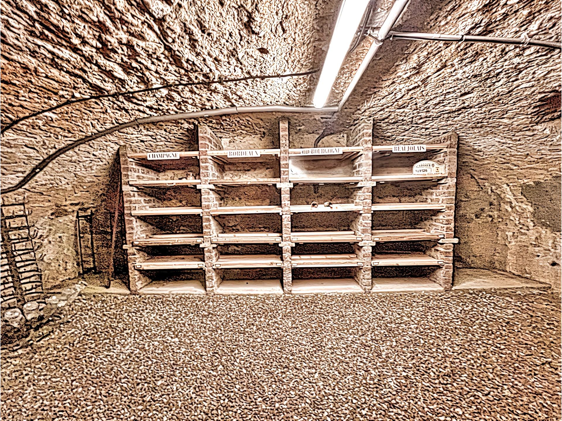 Photo 22 of the listing.