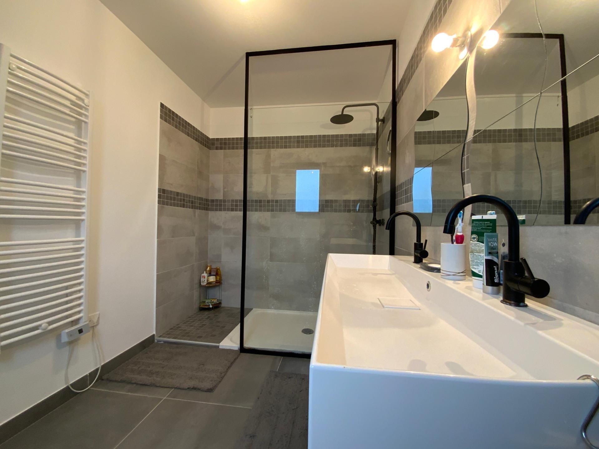 Photo 13 de l'annonce.