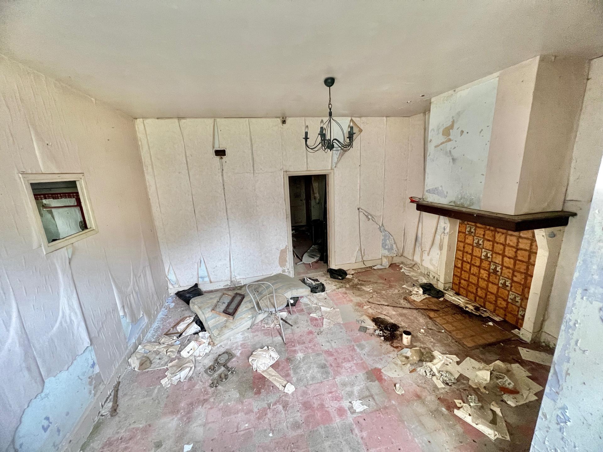 Photo 11 of the listing.