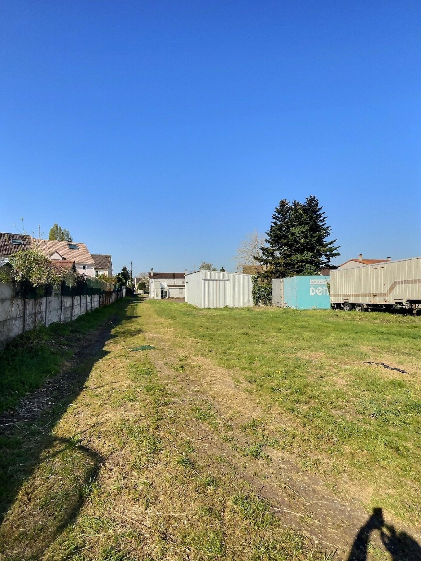 Photo 3 of the listing.