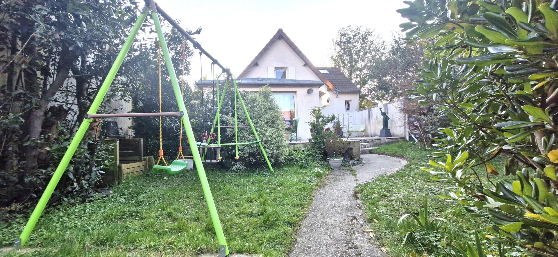 Photo 22 of the listing.