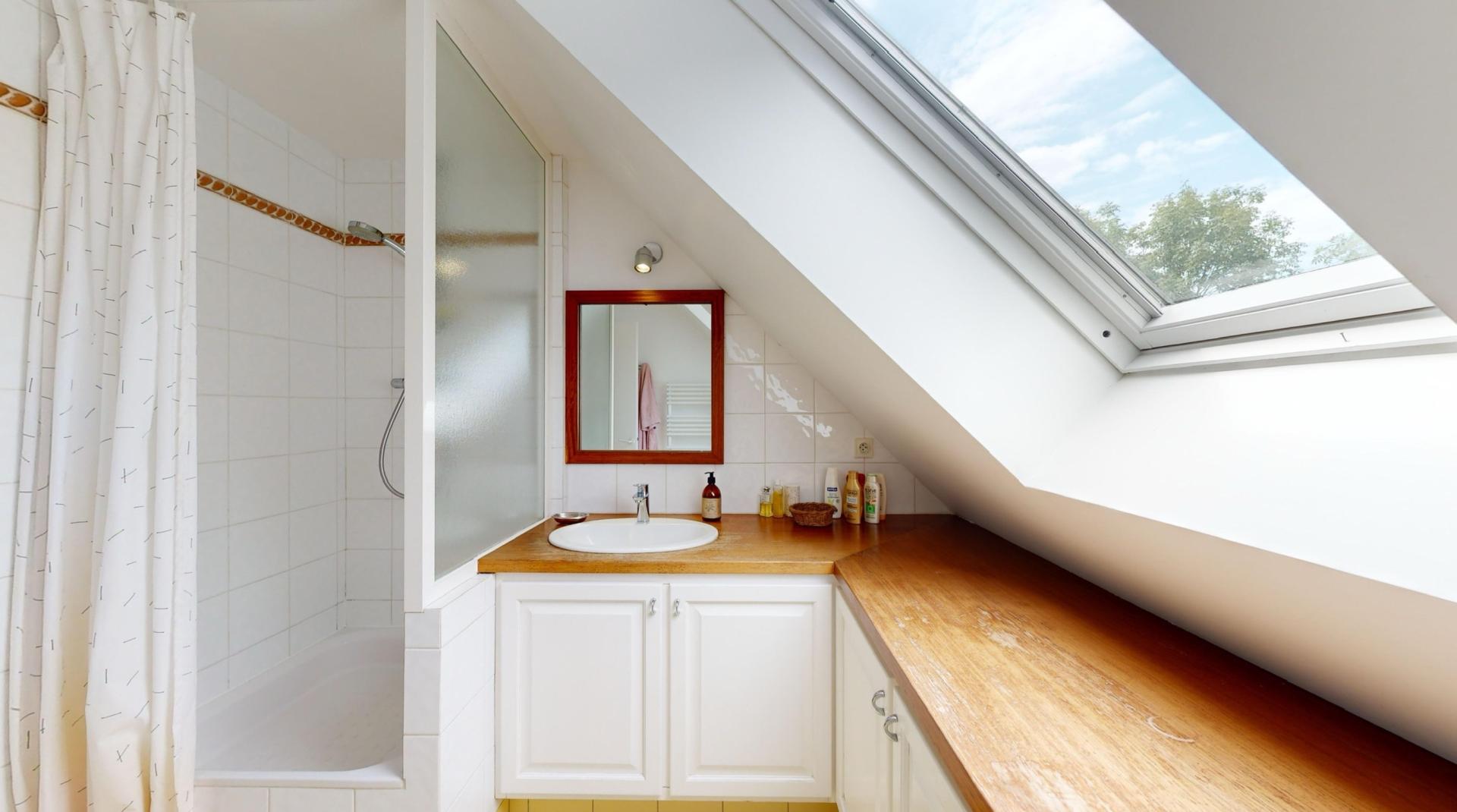 Photo 15 de l'annonce.