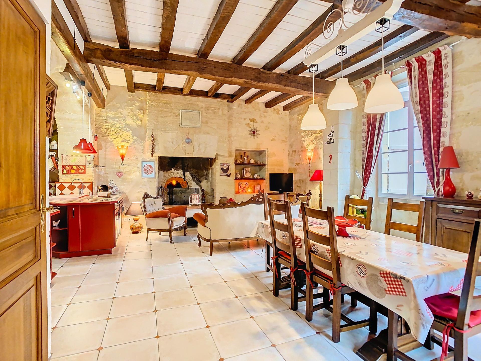 Photo 6 of the listing.