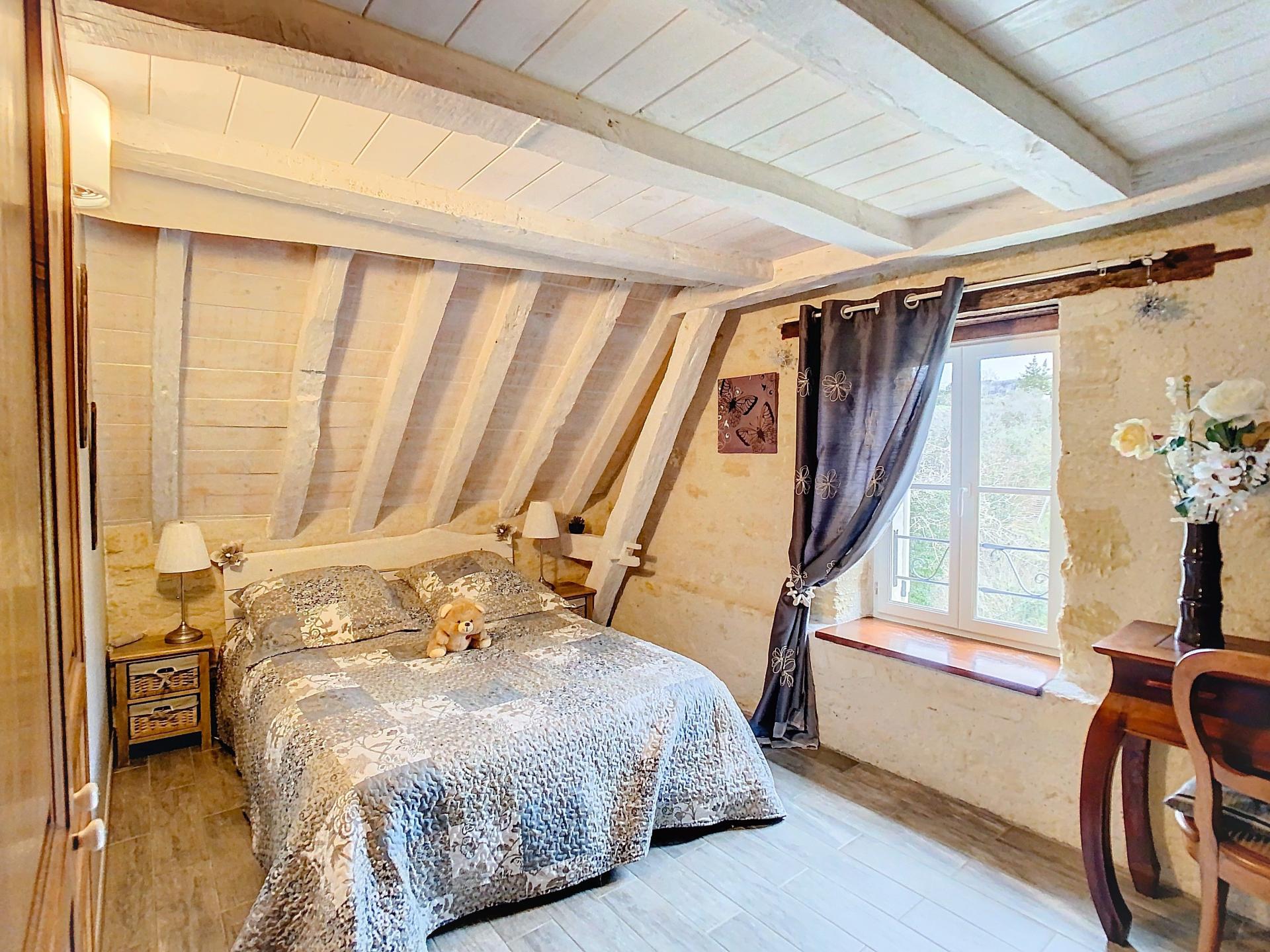 Photo 10 of the listing.