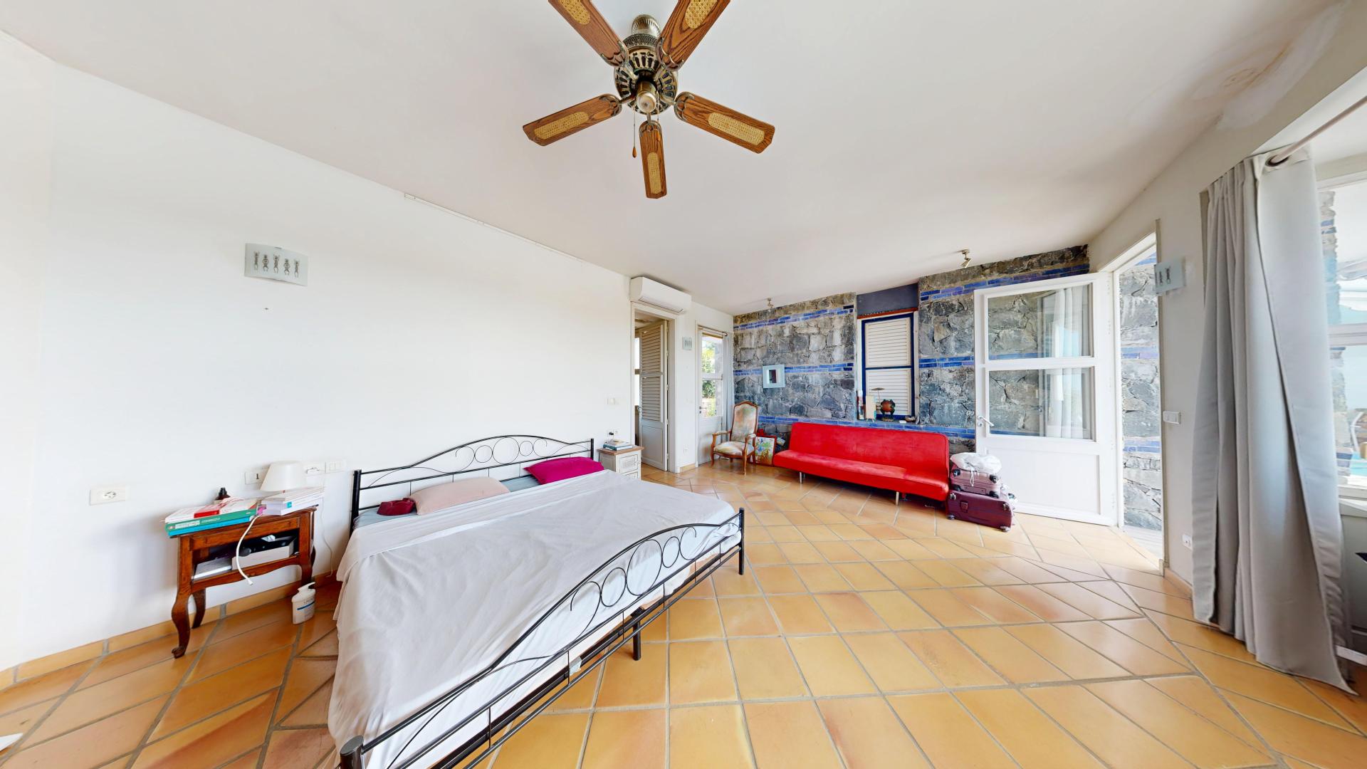 Photo 8 of the listing.