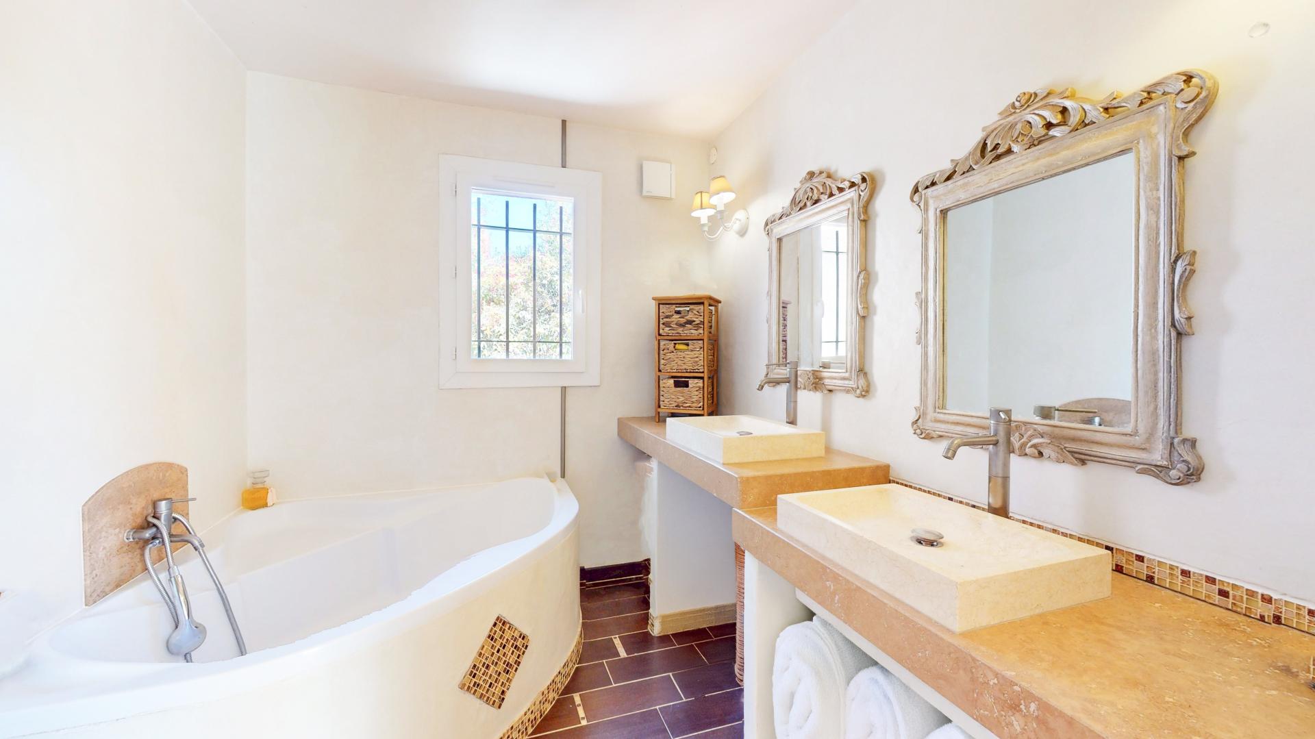 Photo 13 de l'annonce.