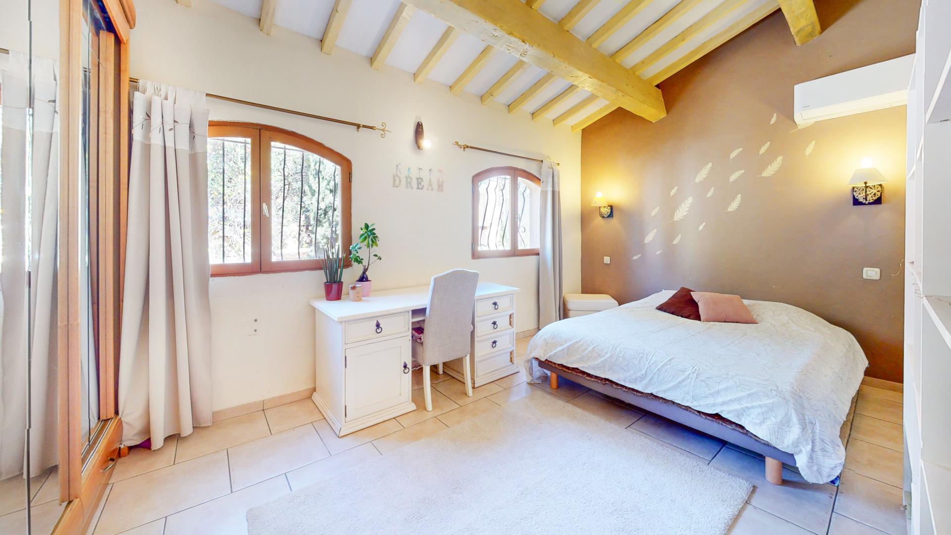 Photo 14 de l'annonce.