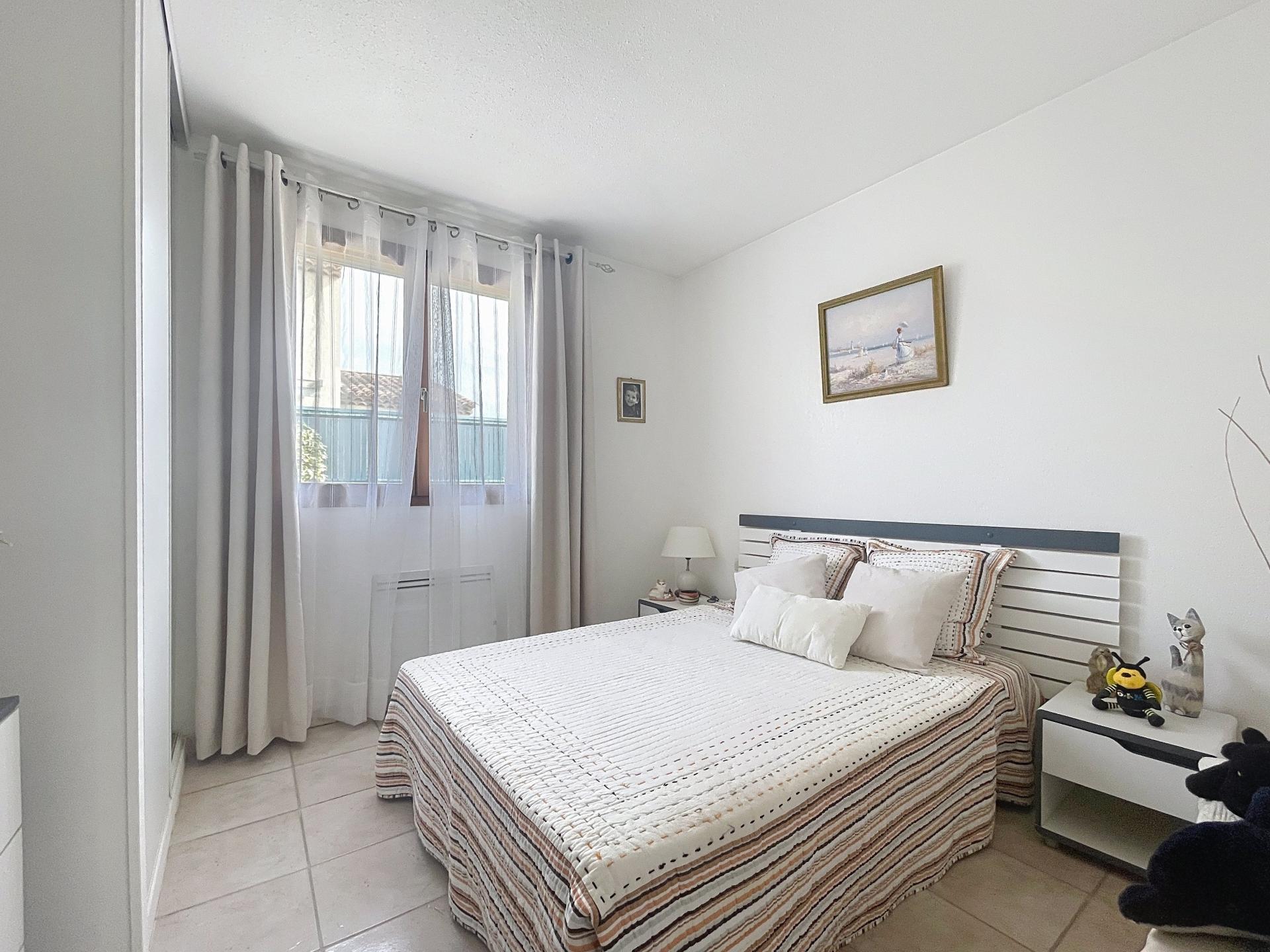 Photo 11 of the listing.