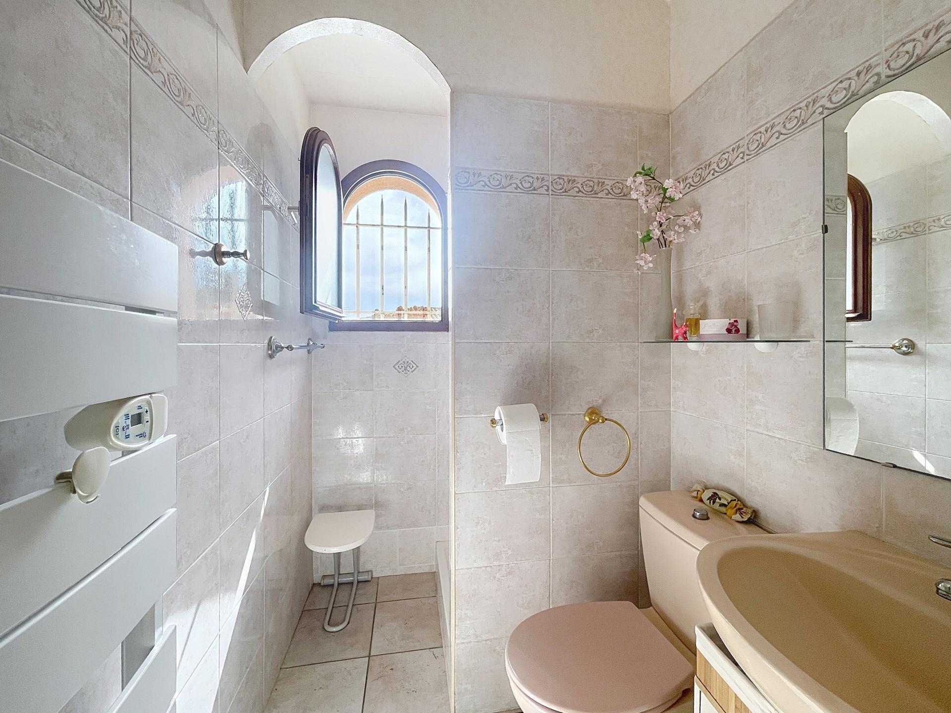 Photo 12 of the listing.