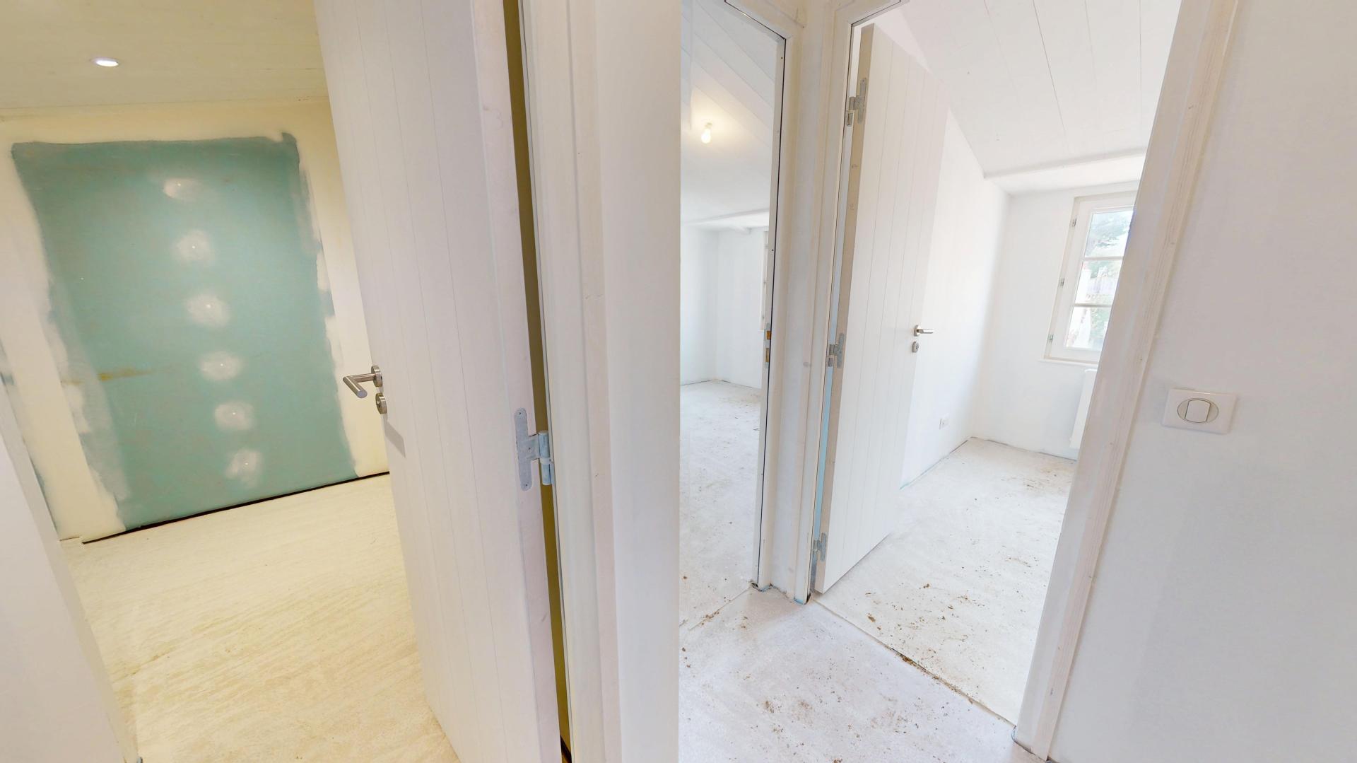 Photo 12 of the listing.