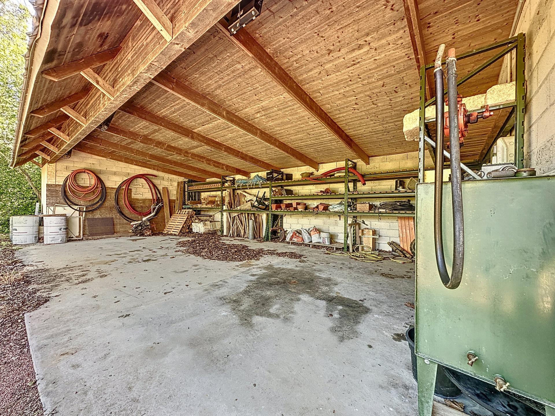 Photo 28 de l'annonce.