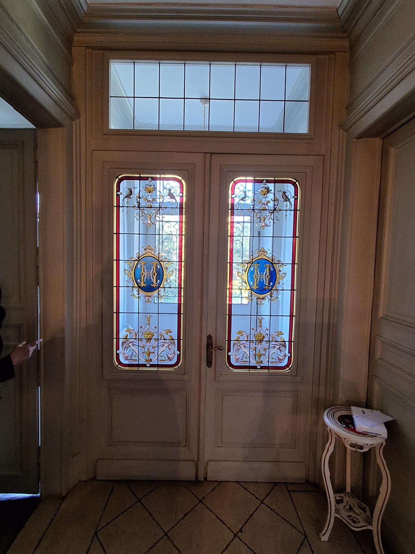 Photo 3 of the listing.