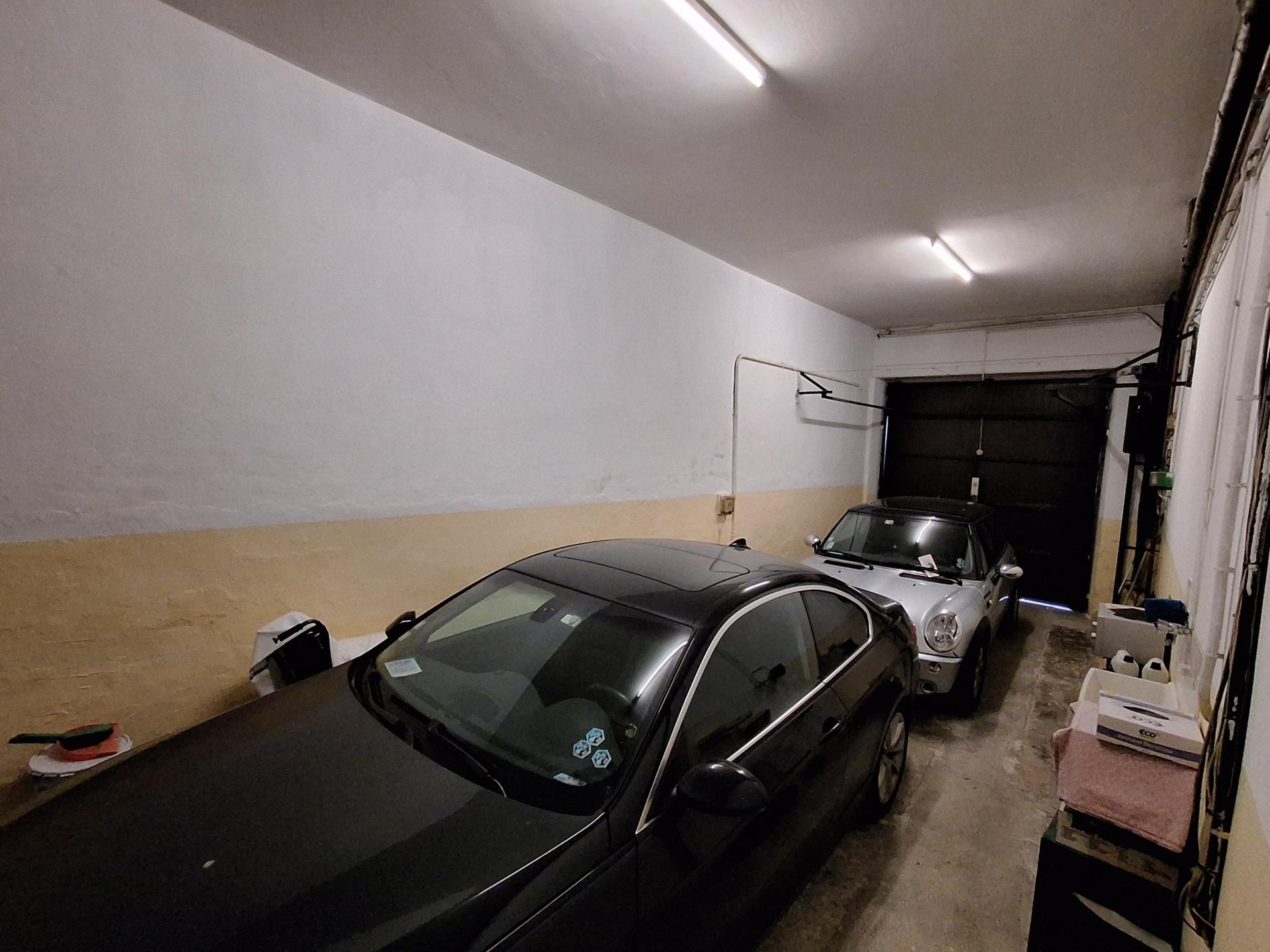 Photo 14 of the listing.