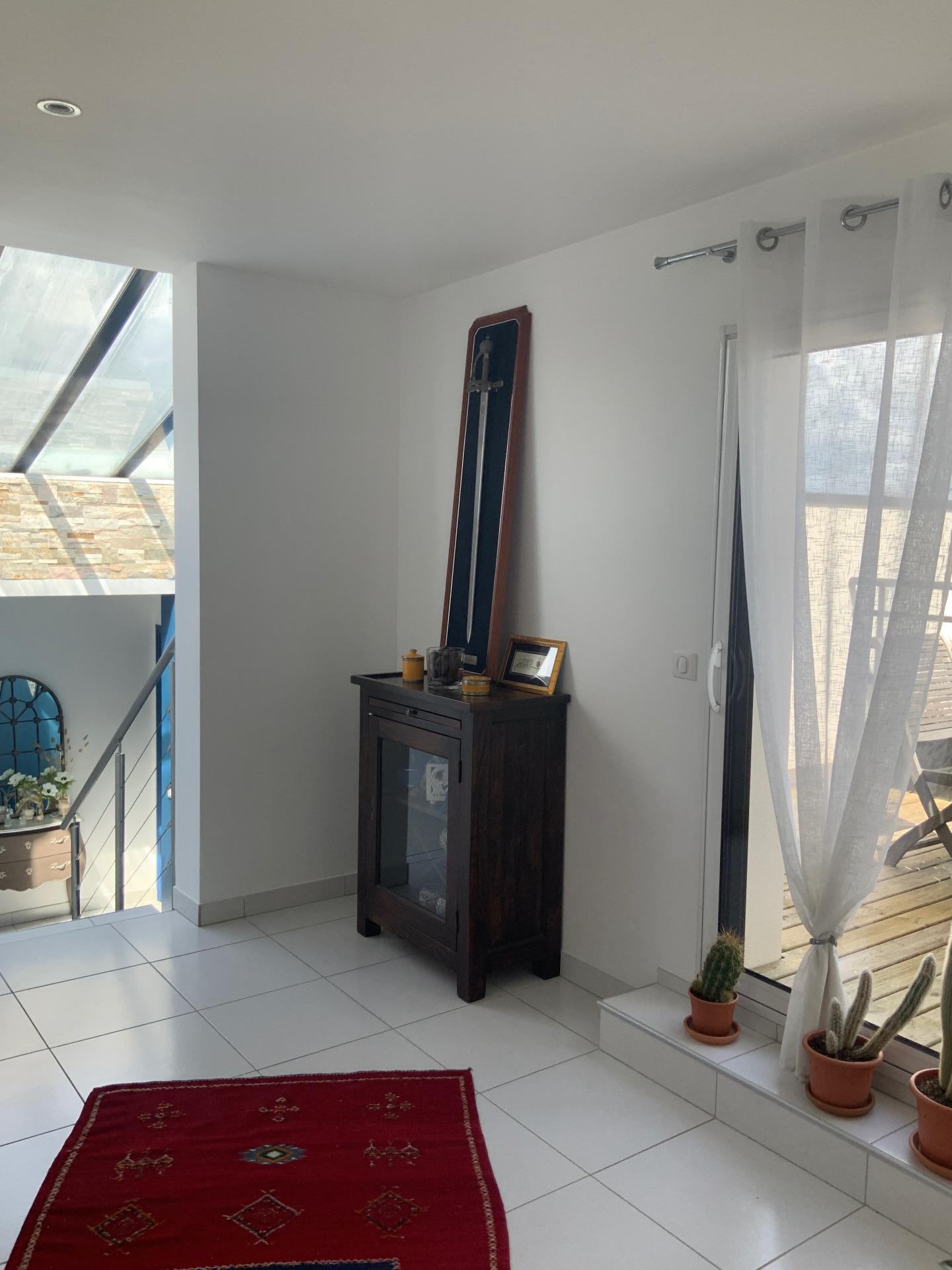 Photo 13 of the listing.