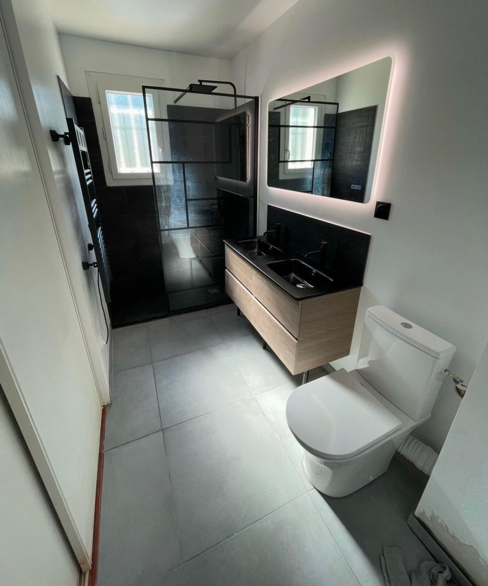 Photo 20 of the listing.