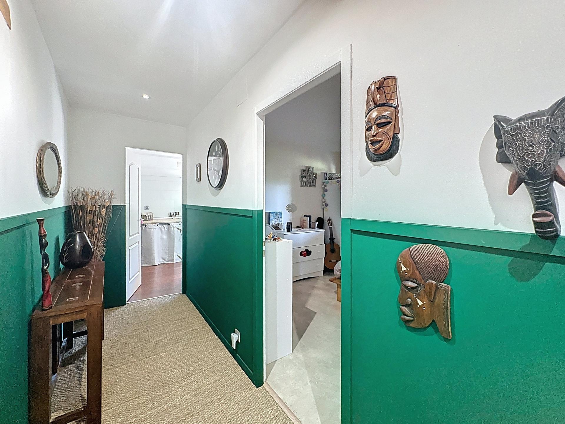 Photo 28 de l'annonce.