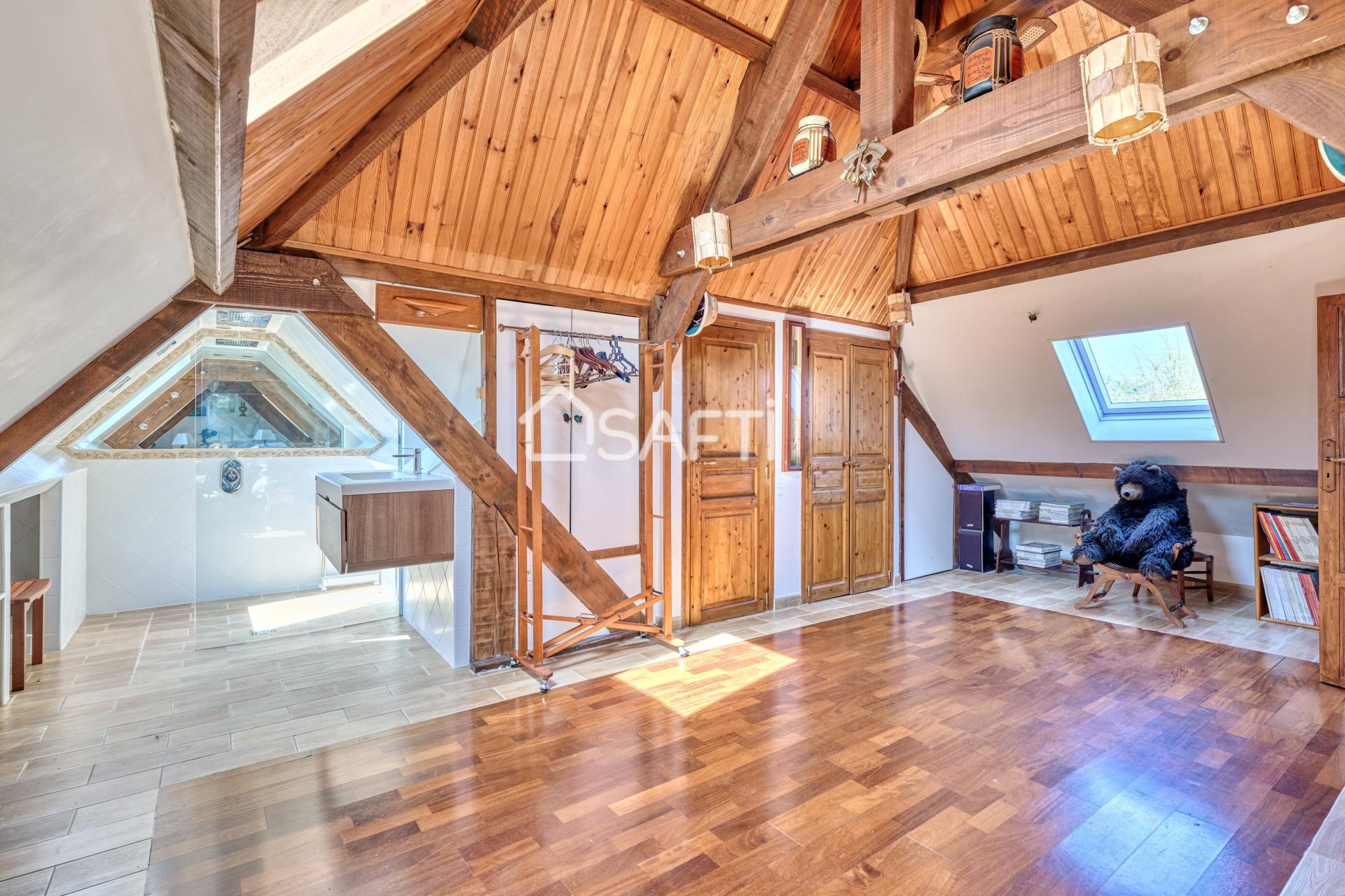 Photo 16 of the listing.