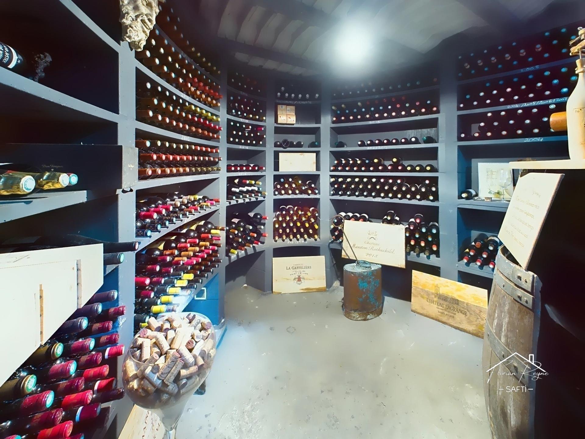 Photo 12 of the listing.