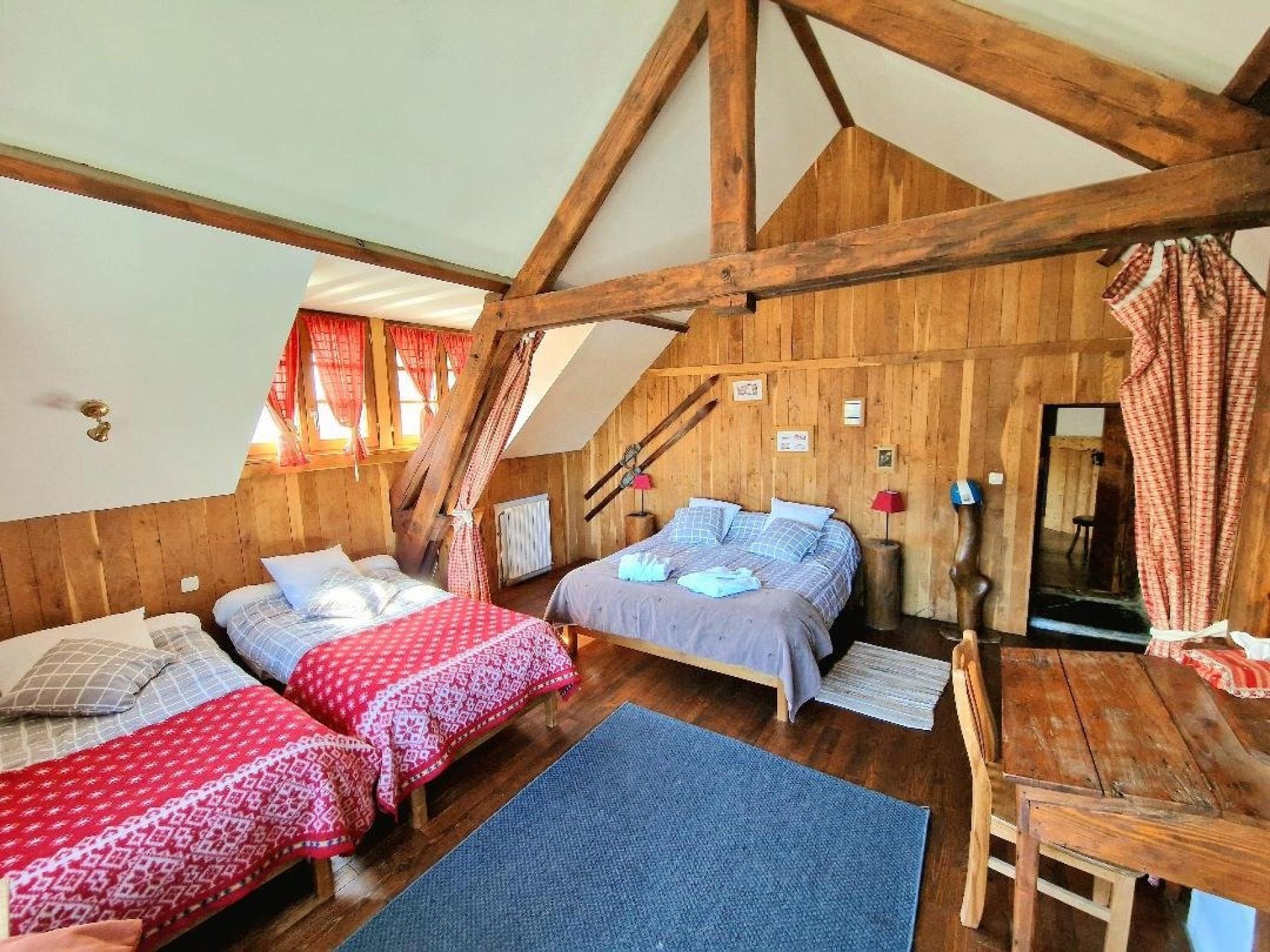 Photo 17 of the listing.