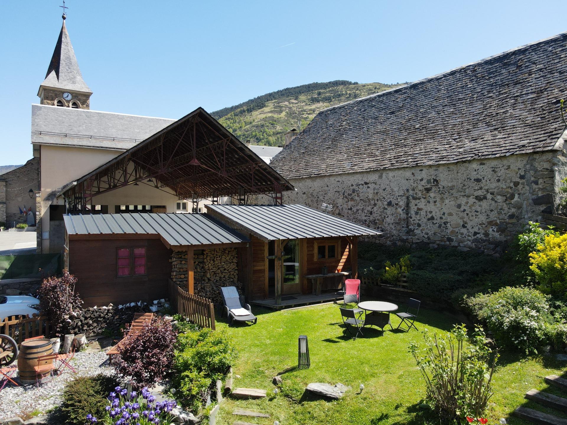 Photo 20 of the listing.