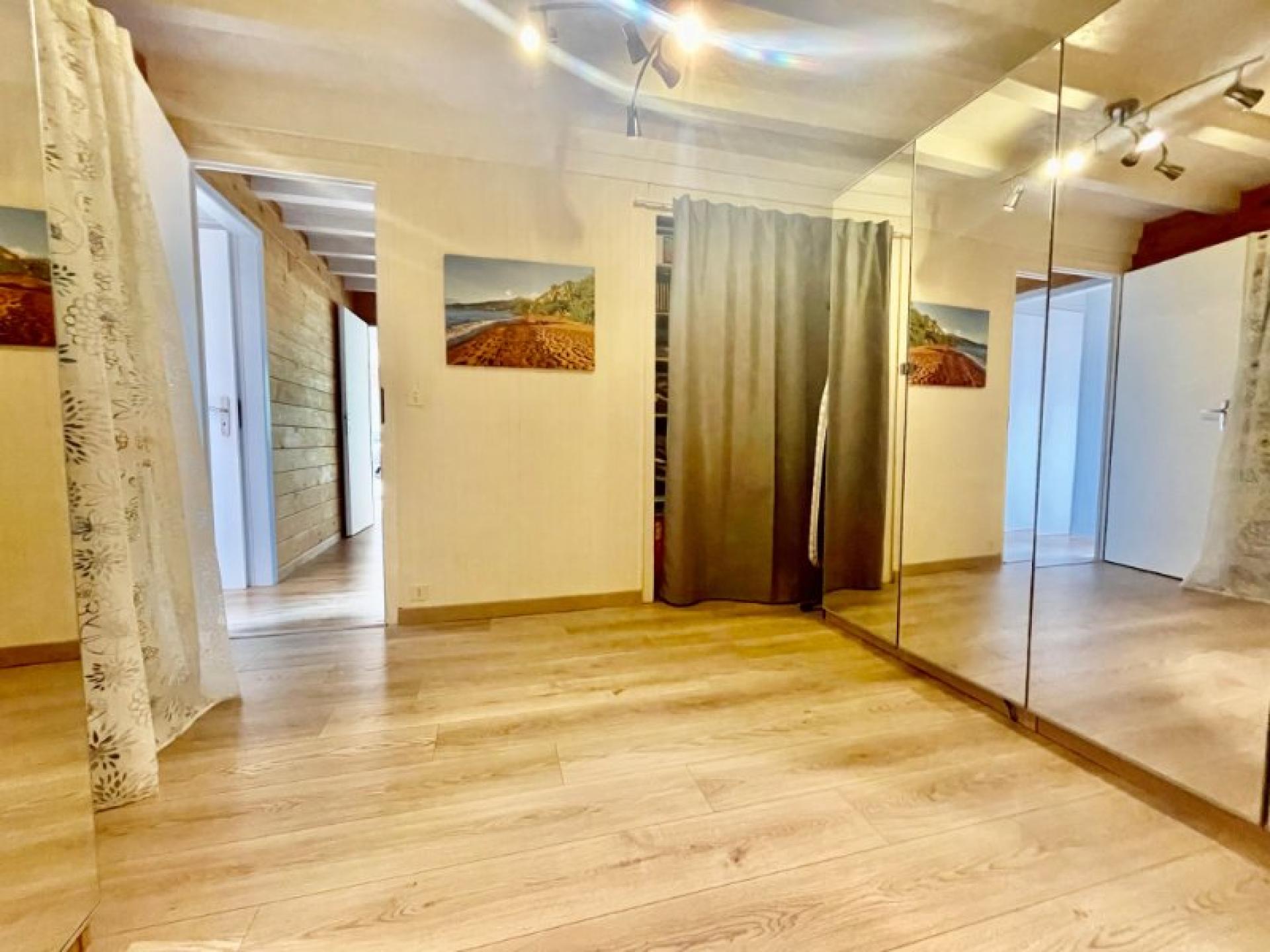 Photo 15 de l'annonce.