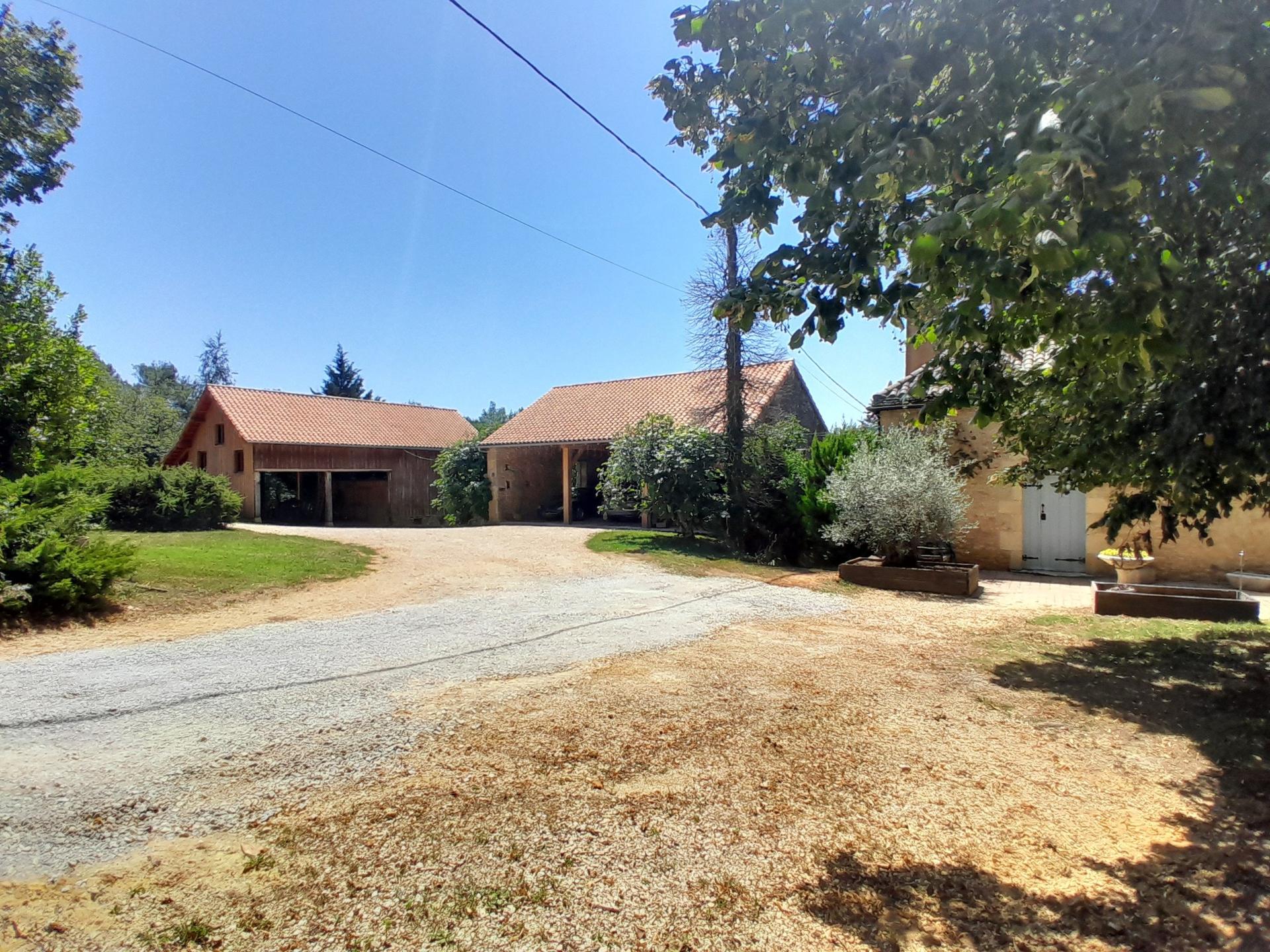 Photo 16 of the listing.