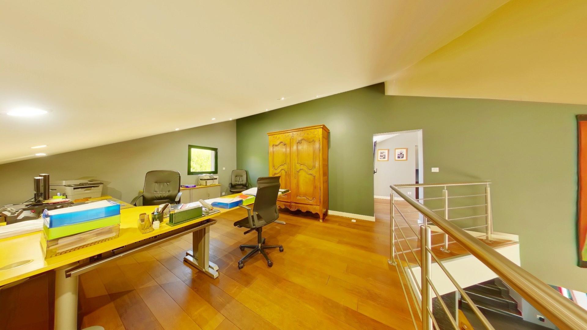 Photo 14 de l'annonce.