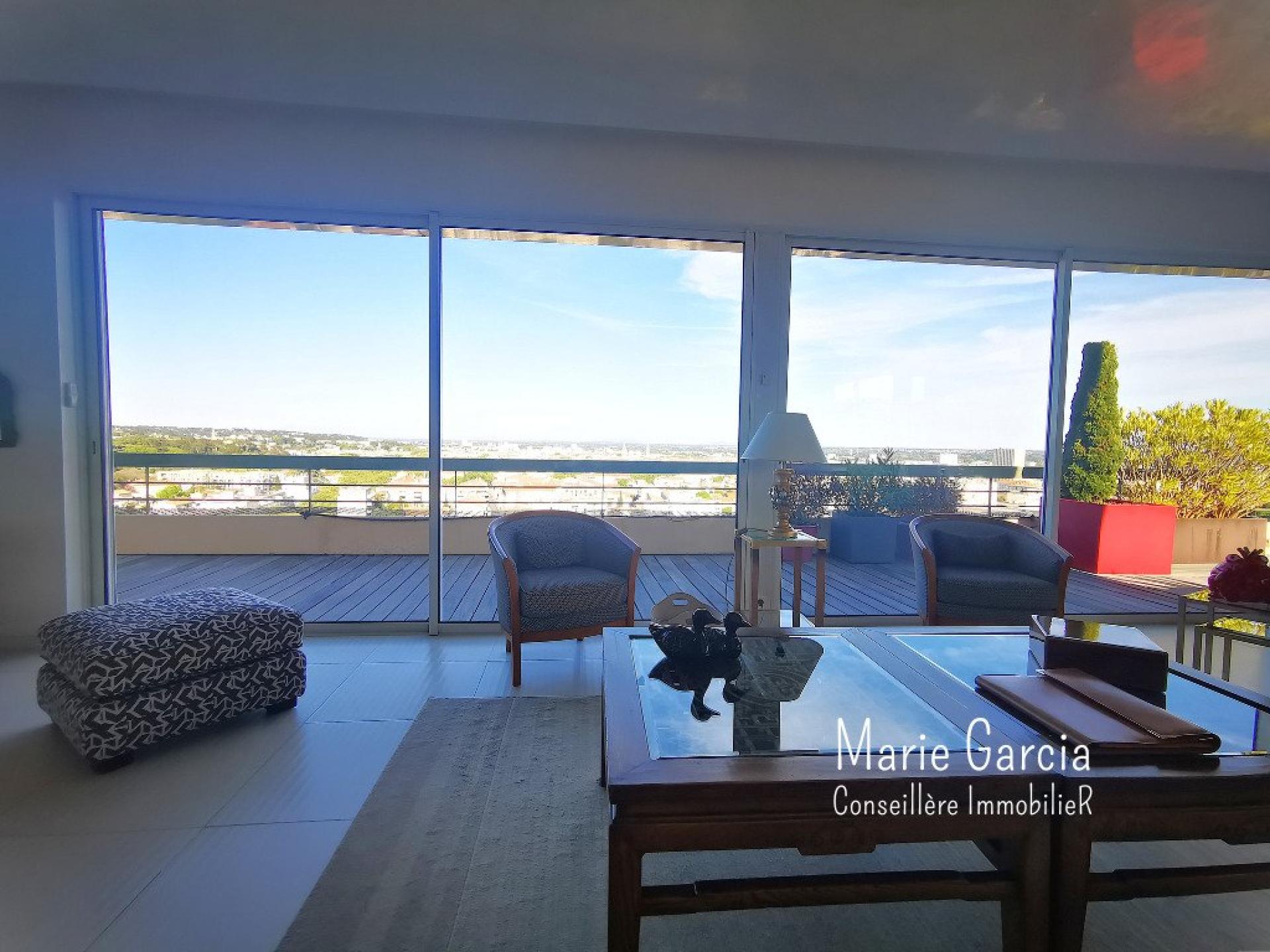 Photo 4 of the listing.