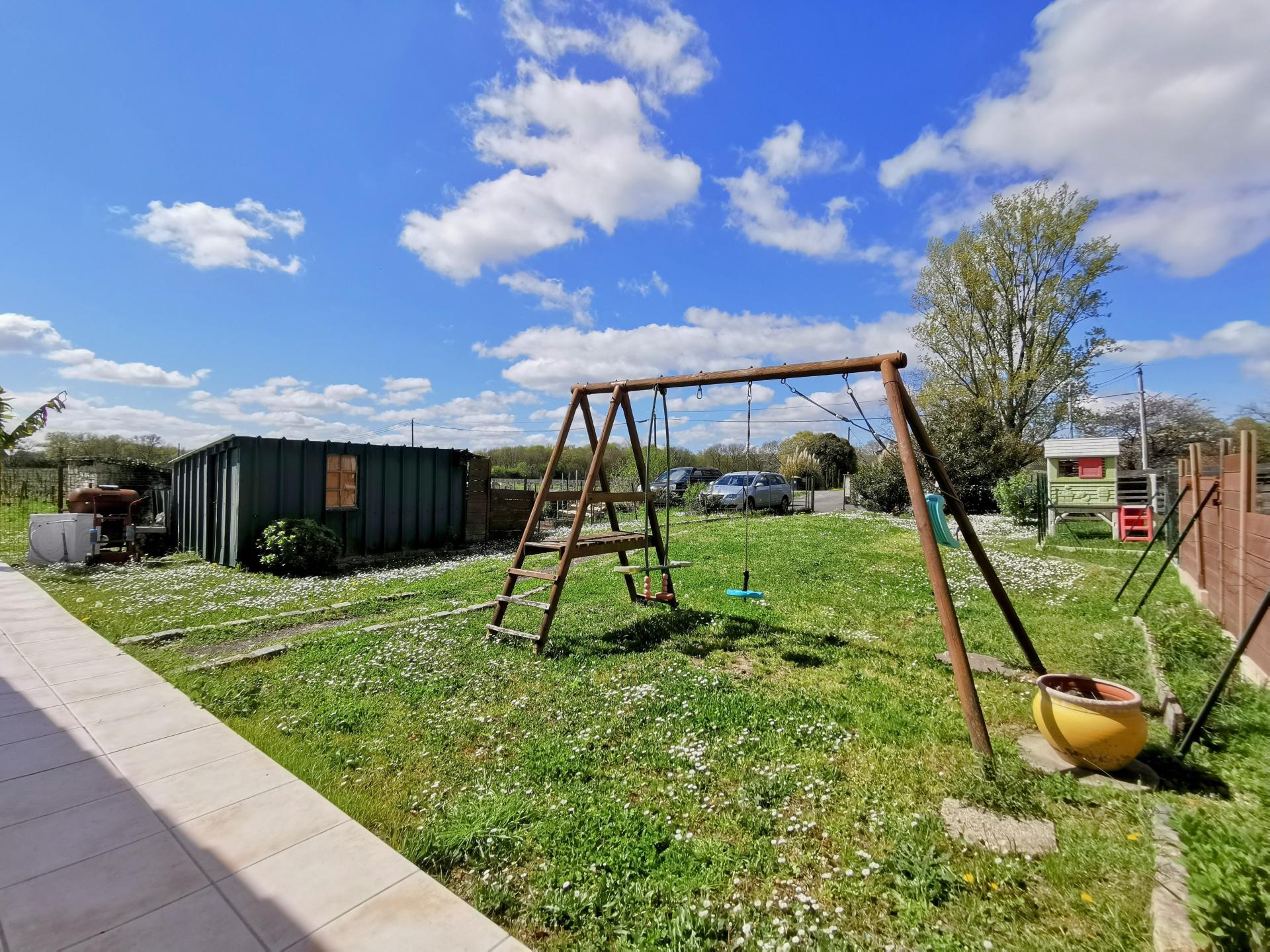 Photo 12 of the listing.