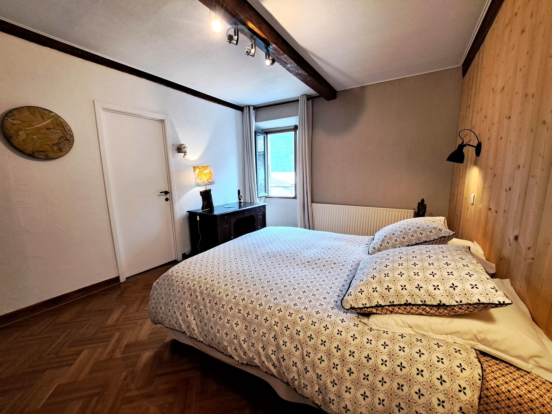 Photo 18 of the listing.