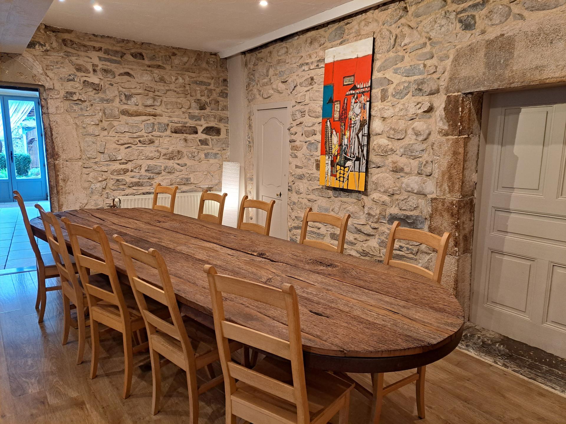 Photo 13 of the listing.