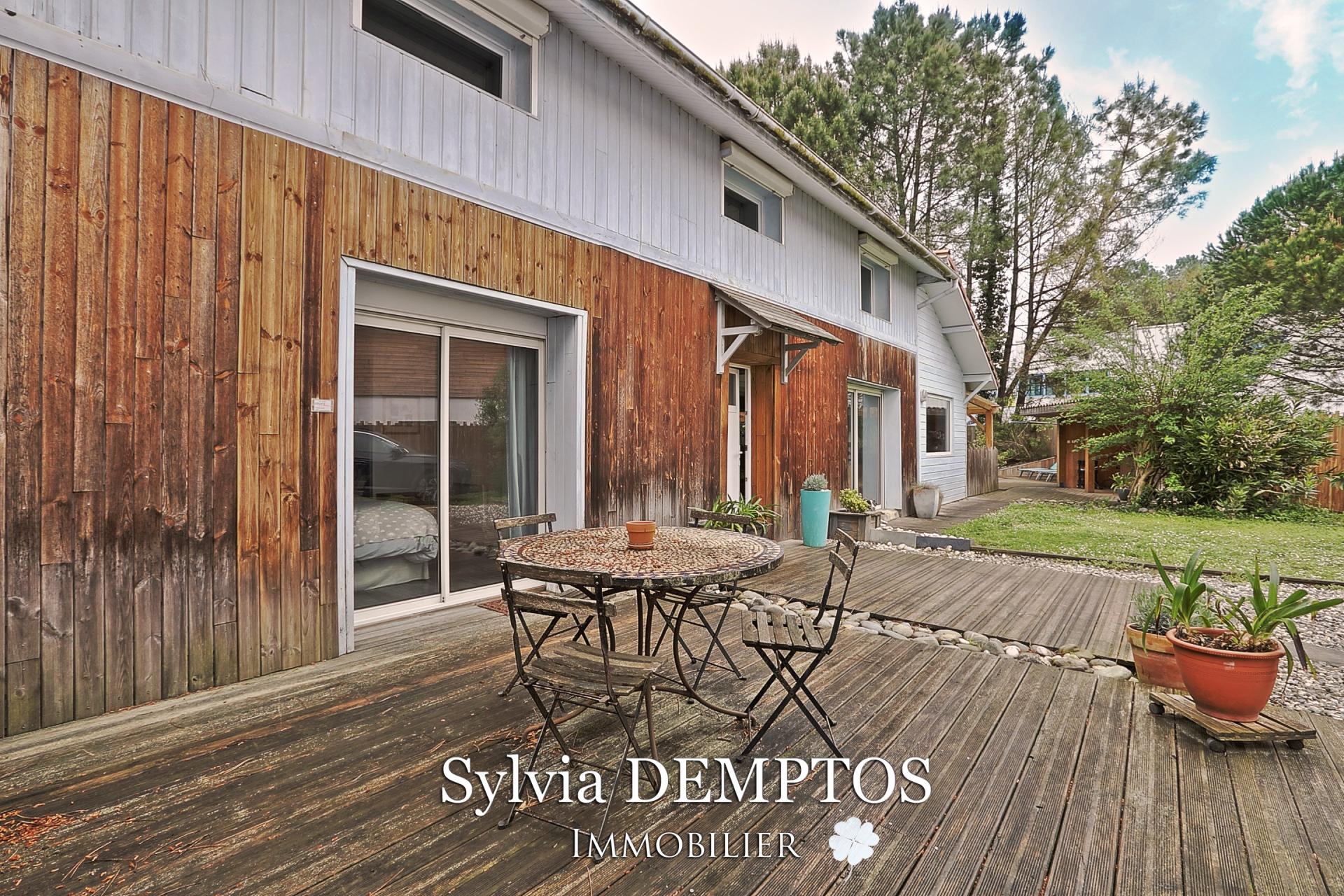 Photo 15 de l'annonce.