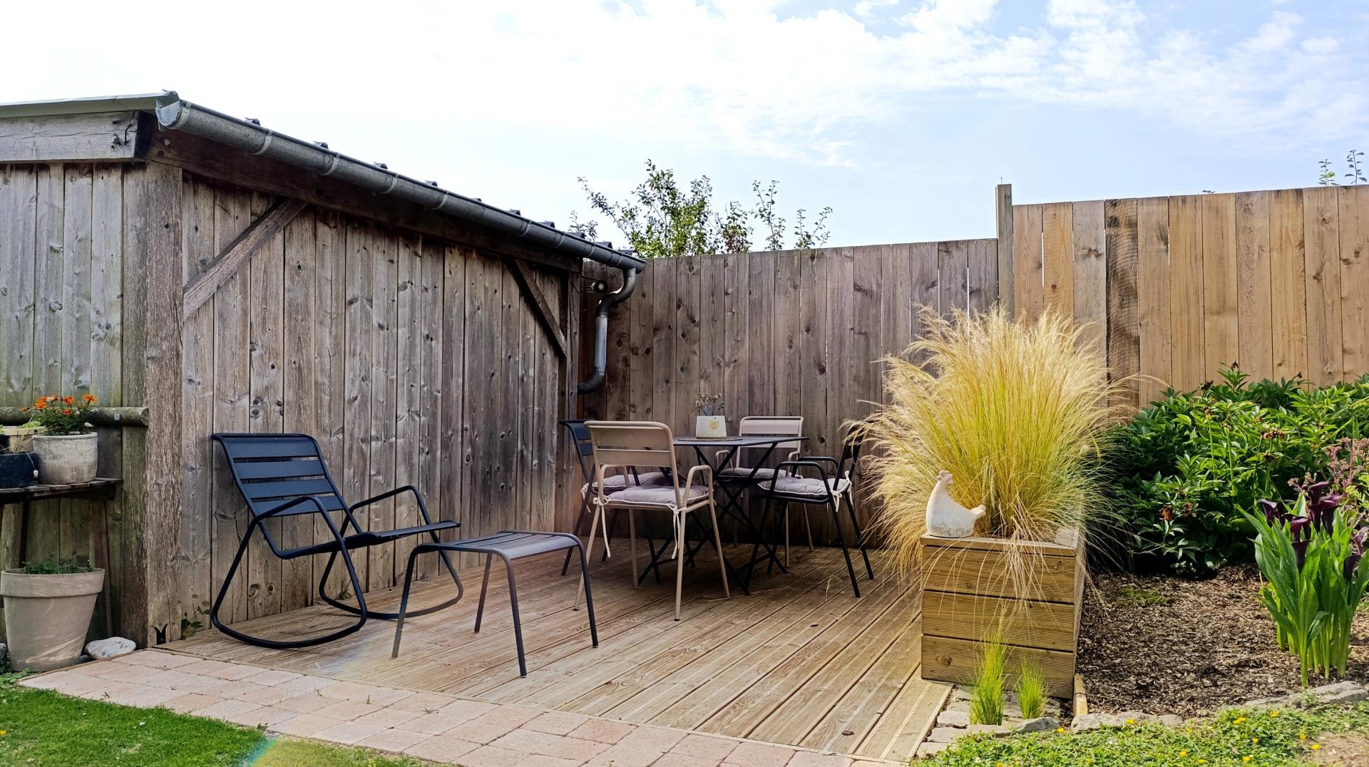 Photo 14 of the listing.